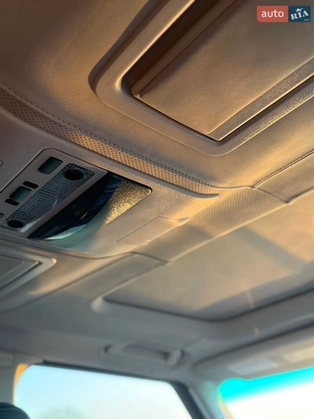 2010 Land Rover Range Rover - мініатюра 56