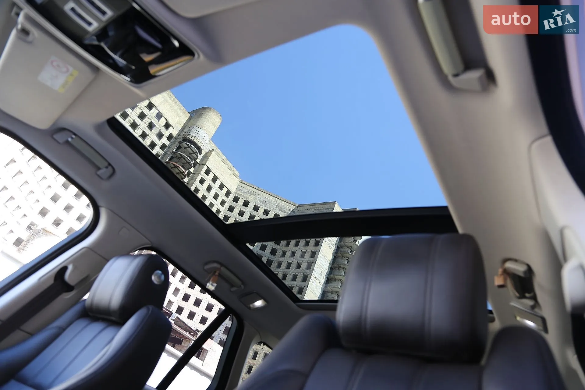 2016 Land Rover Range Rover - мініатюра 13