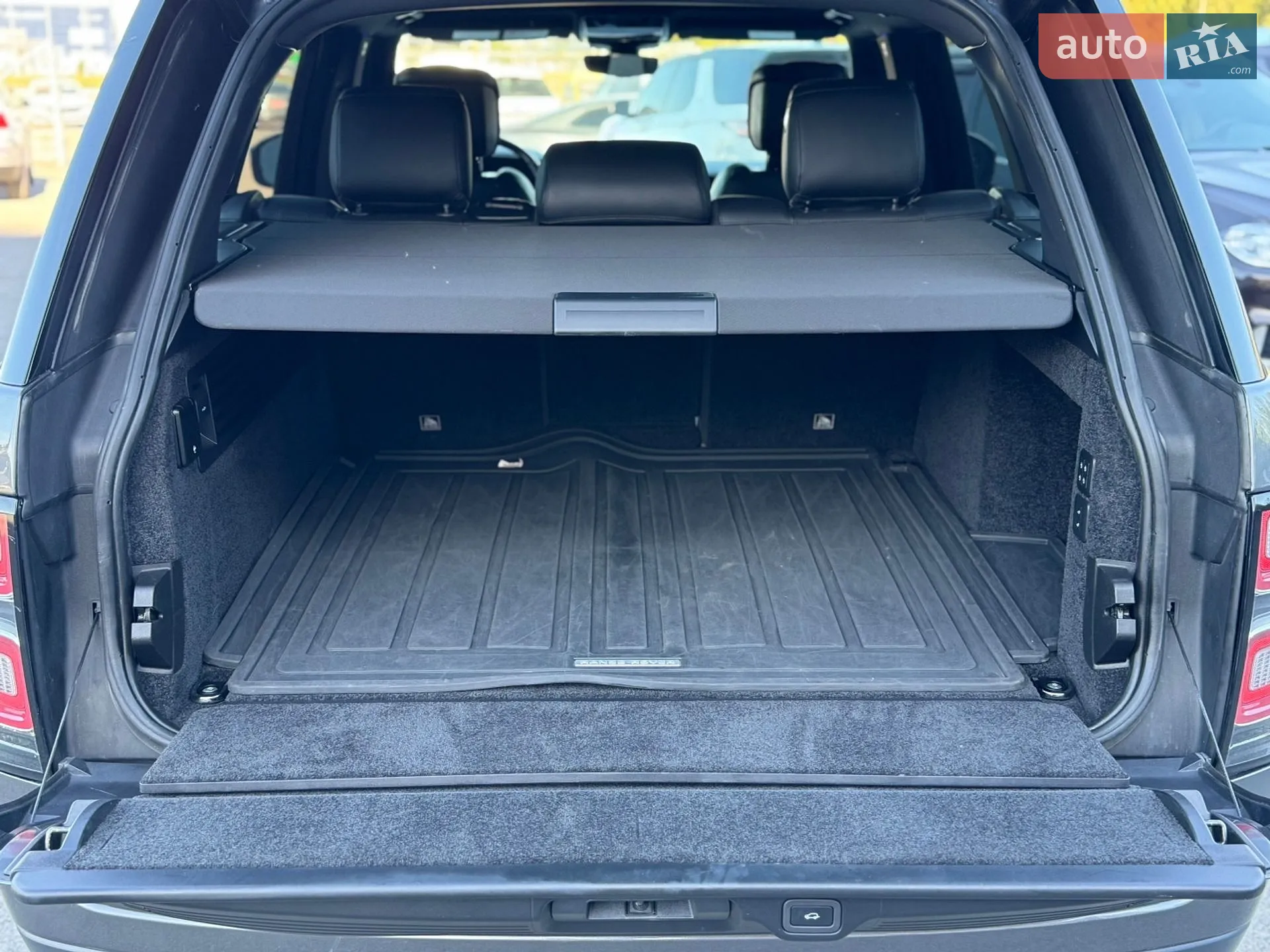 2018 Land Rover Range Rover - мініатюра 26