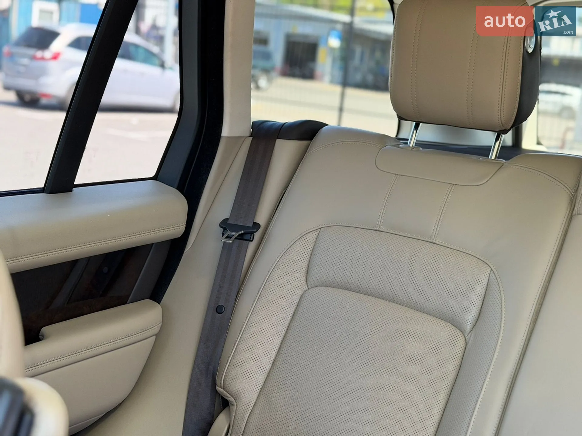2019 Land Rover Range Rover - мініатюра 24