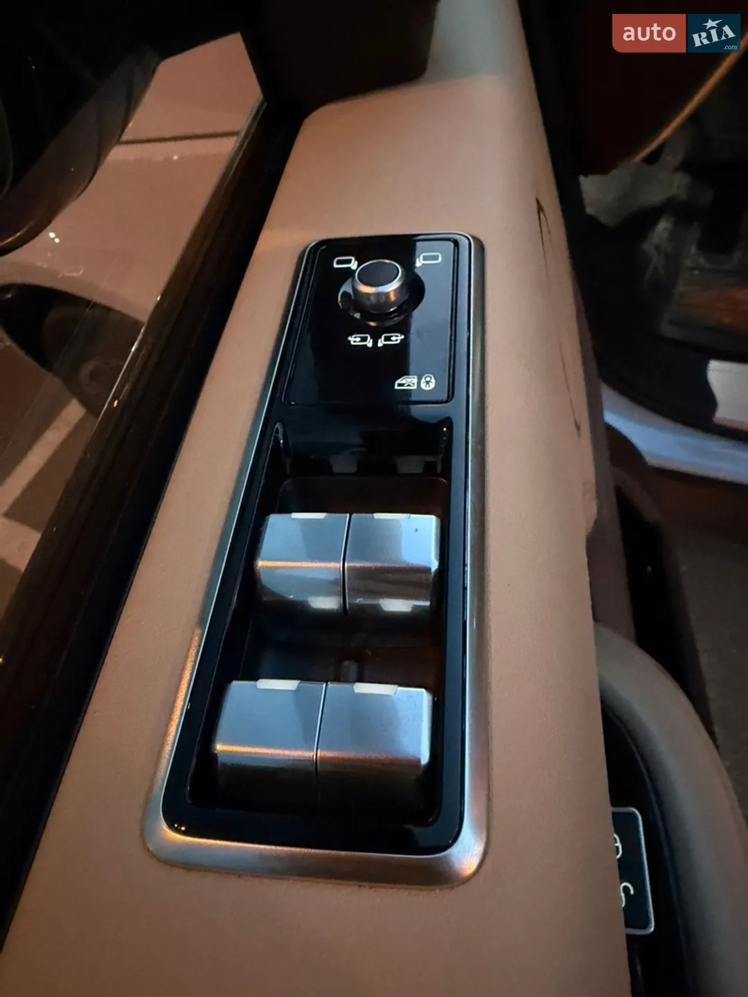 2019 Land Rover Range Rover - мініатюра 65