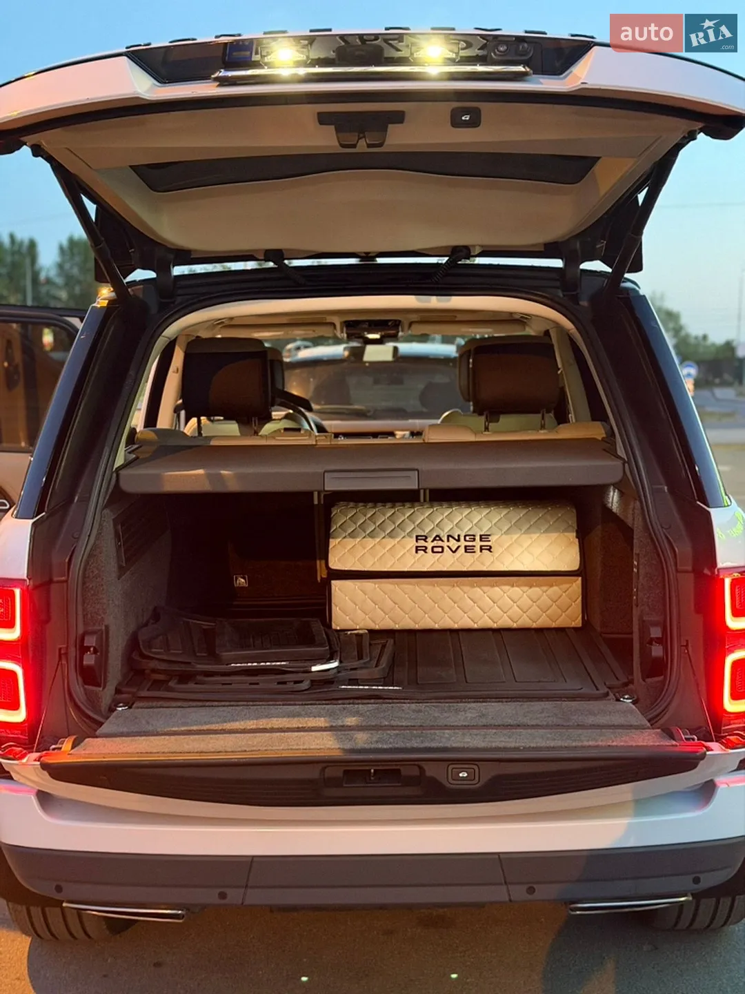 2019 Land Rover Range Rover - мініатюра 75