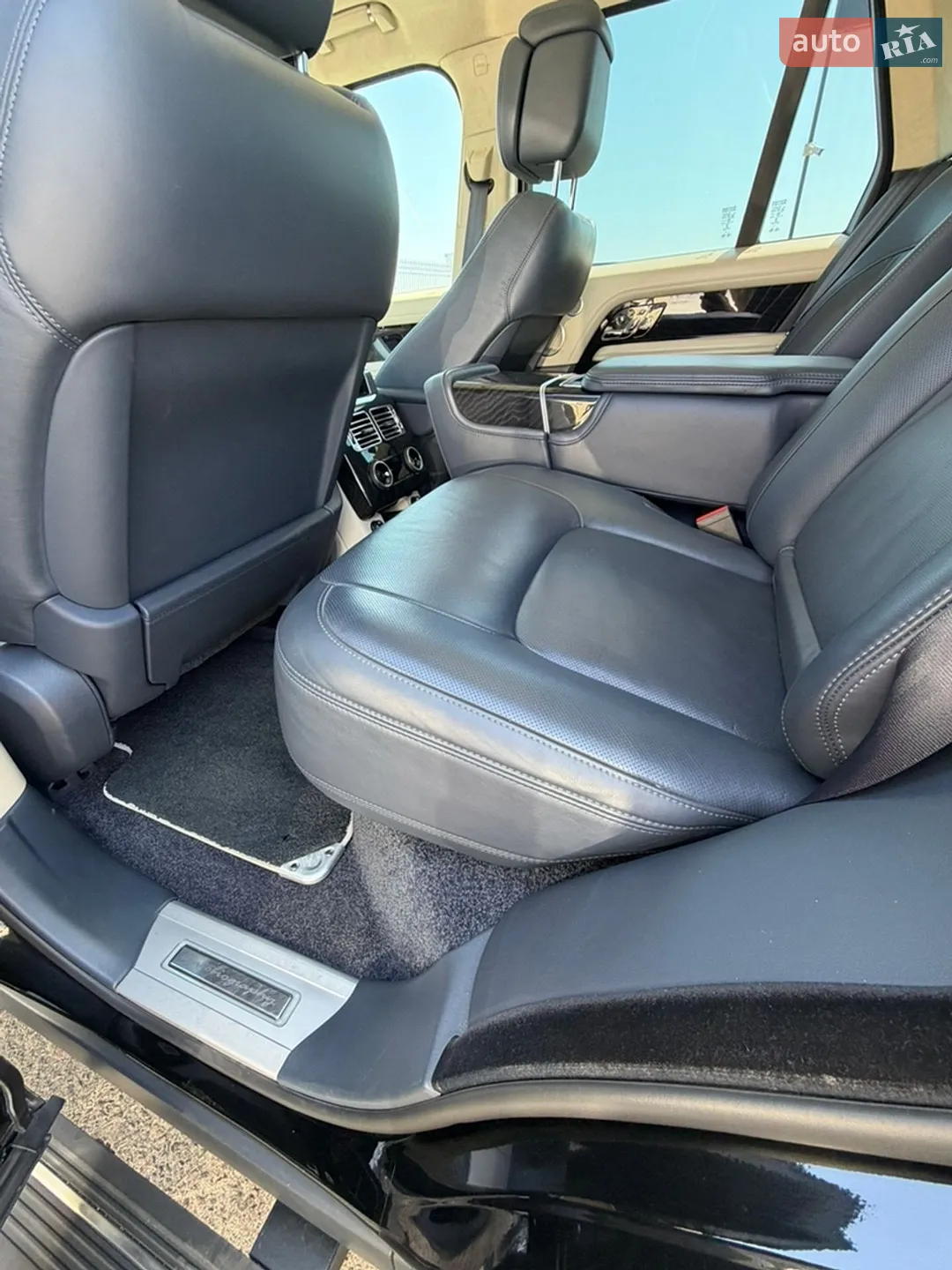 2020 Land Rover Range Rover - мініатюра 28