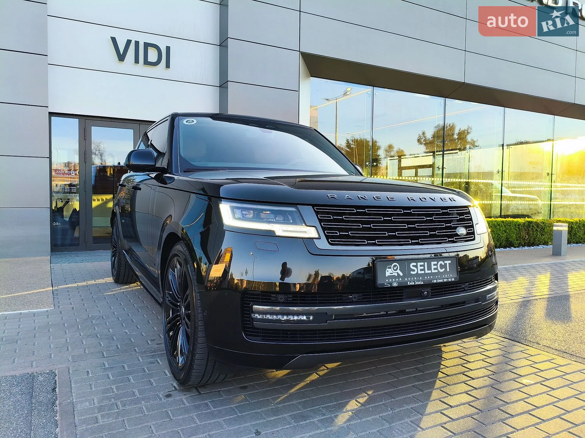2023 Land Rover Range Rover - мініатюра 19