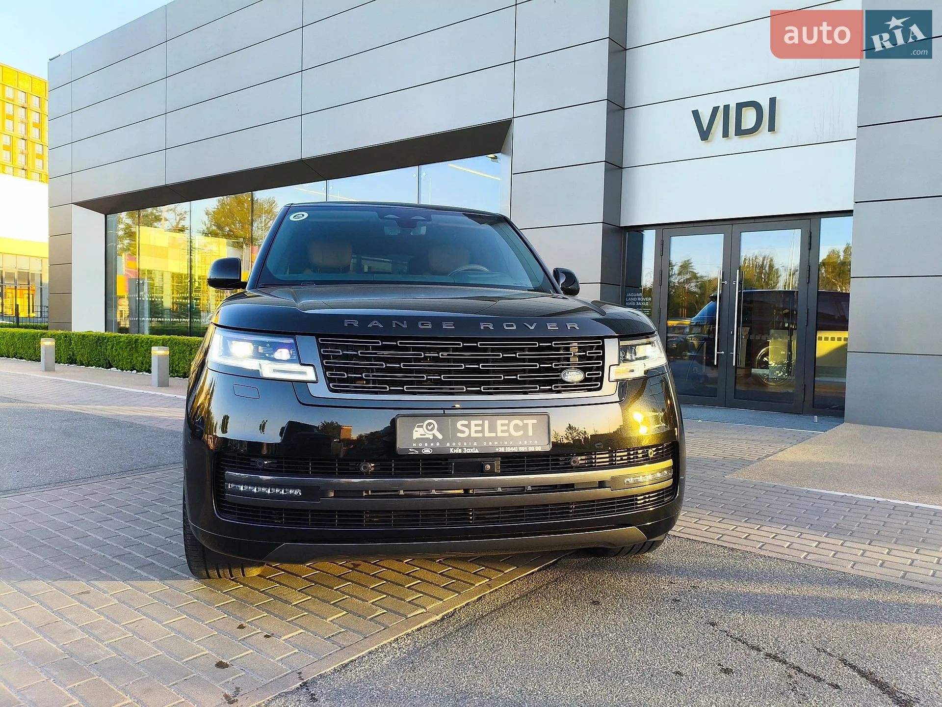 2023 Land Rover Range Rover - мініатюра 23