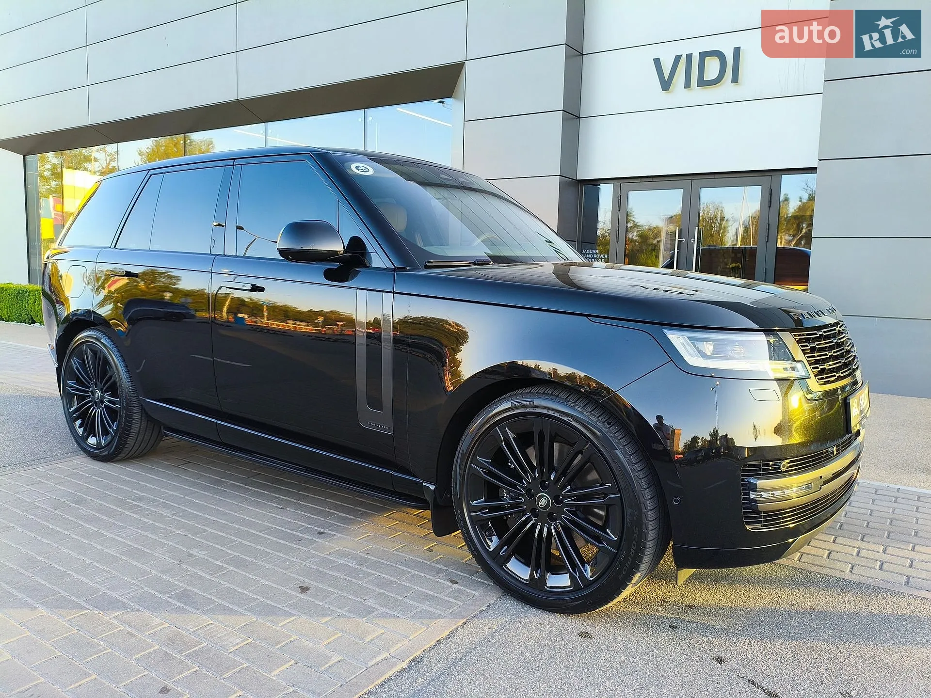 2023 Land Rover Range Rover - мініатюра 26