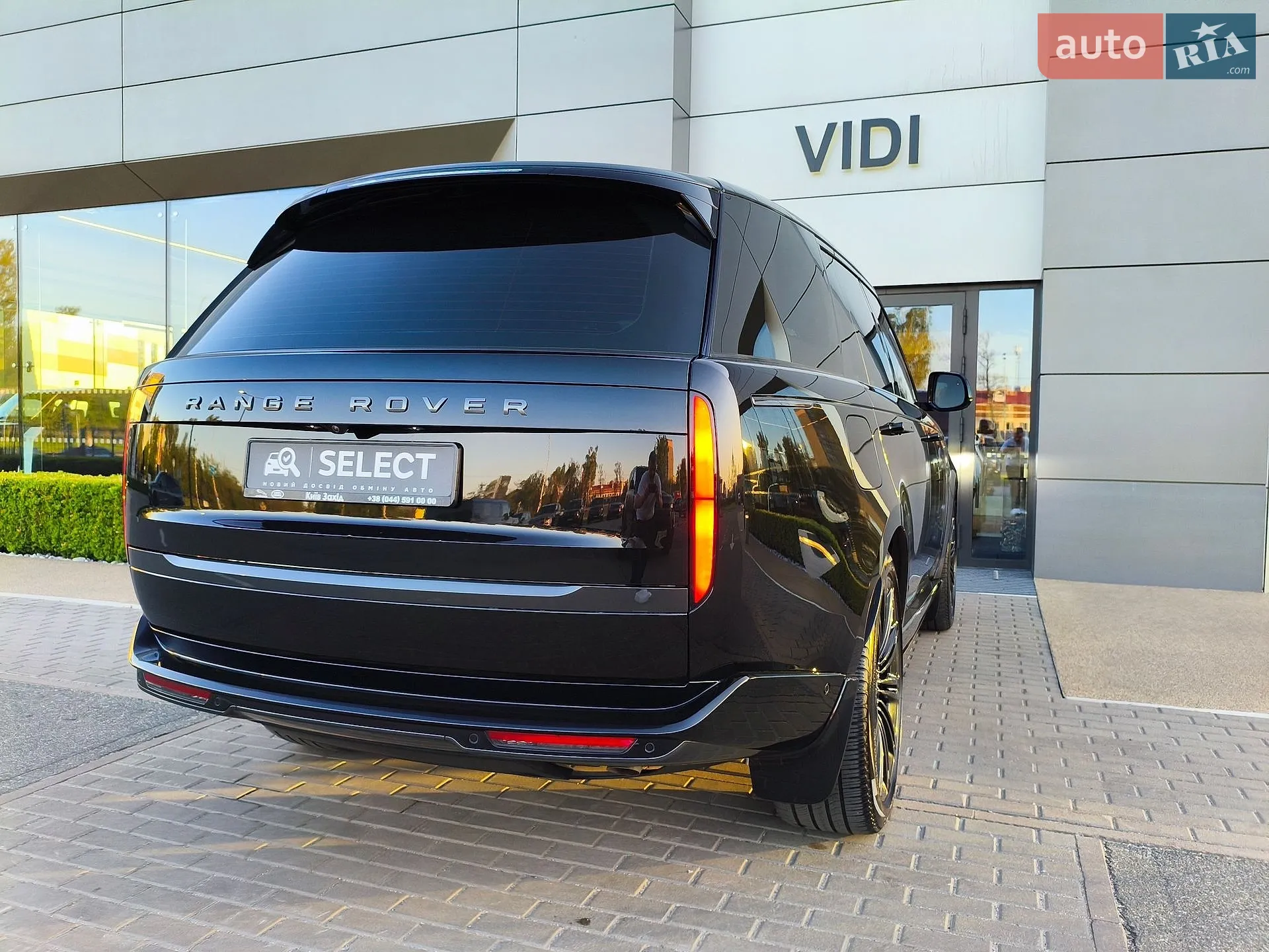 2023 Land Rover Range Rover - мініатюра 38