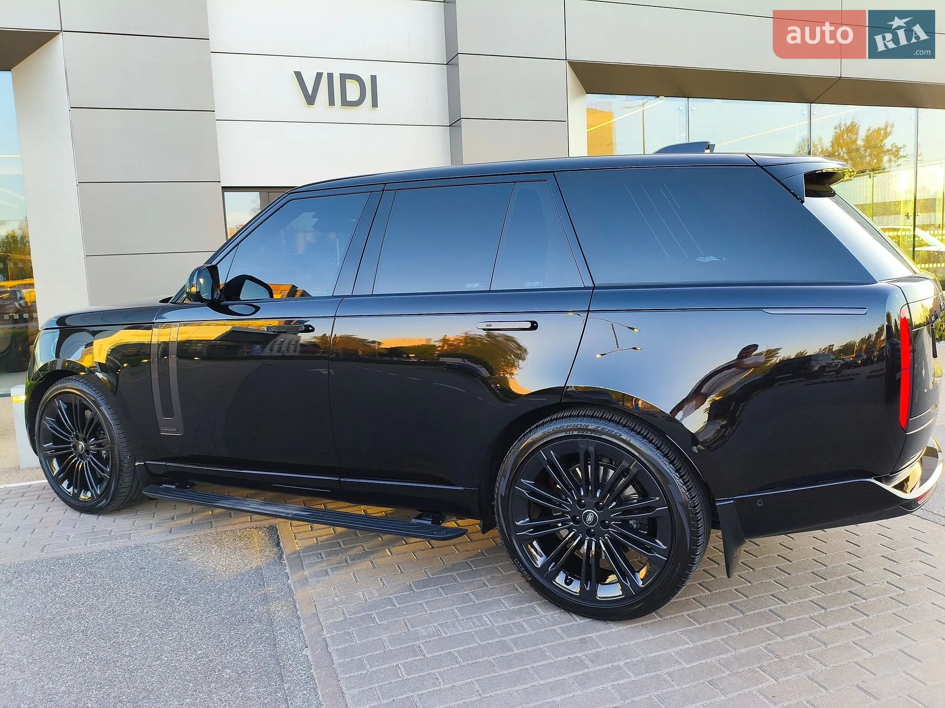 2023 Land Rover Range Rover - мініатюра 41