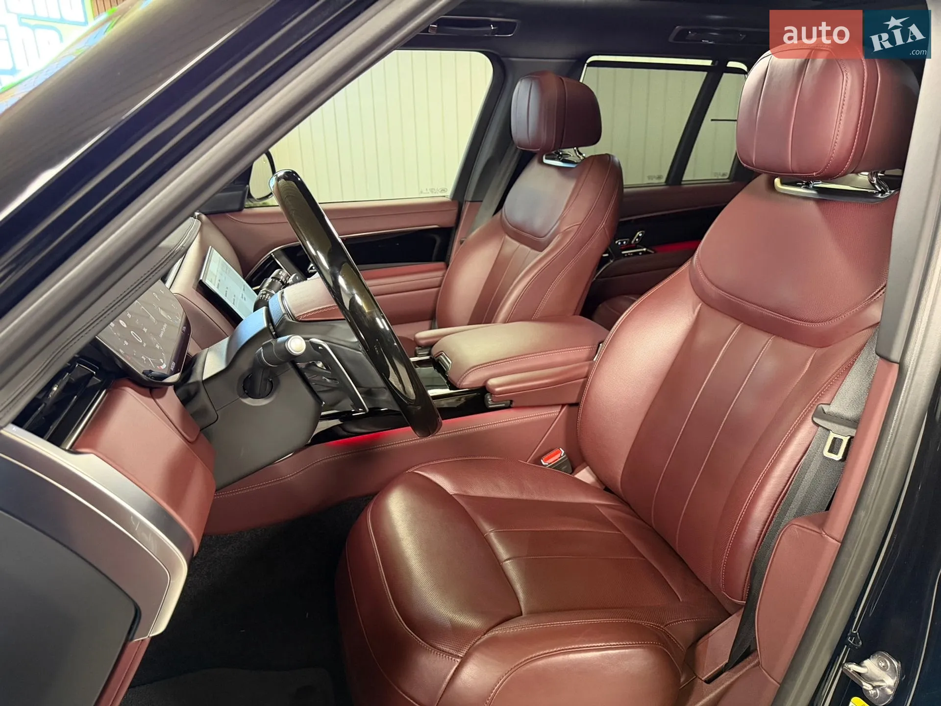 2023 Land Rover Range Rover - мініатюра 16