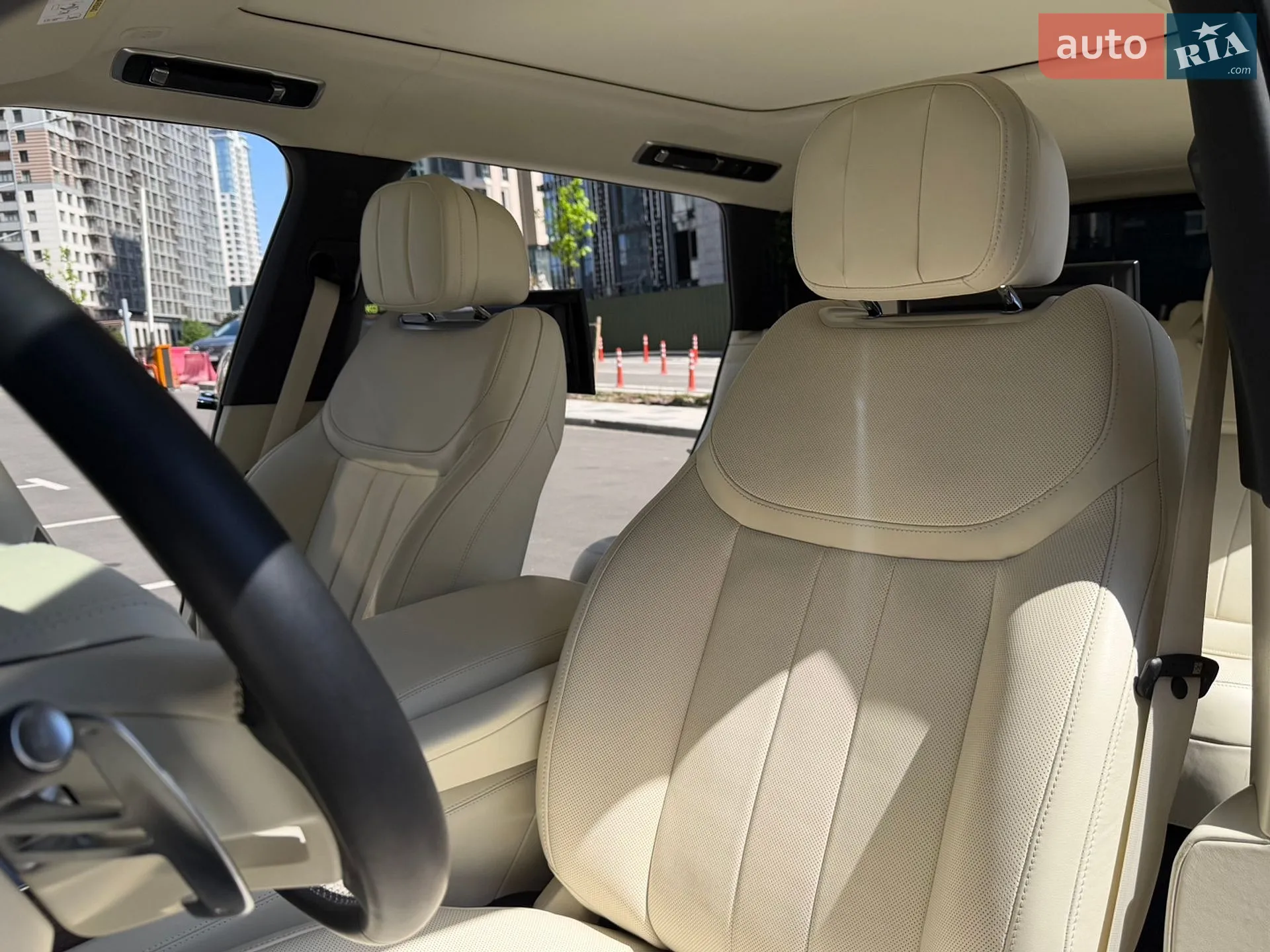 2023 Land Rover Range Rover - мініатюра 38