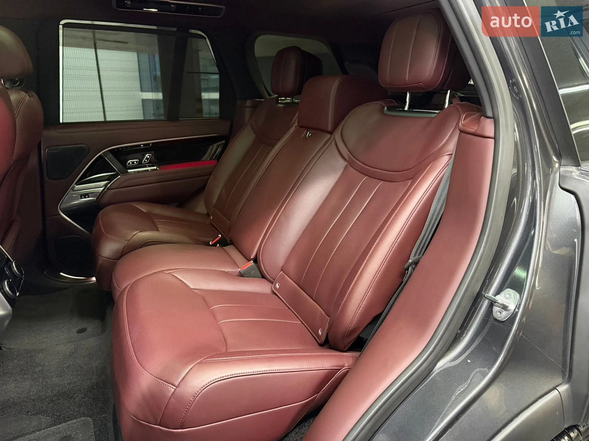 2023 Land Rover Range Rover - мініатюра 24