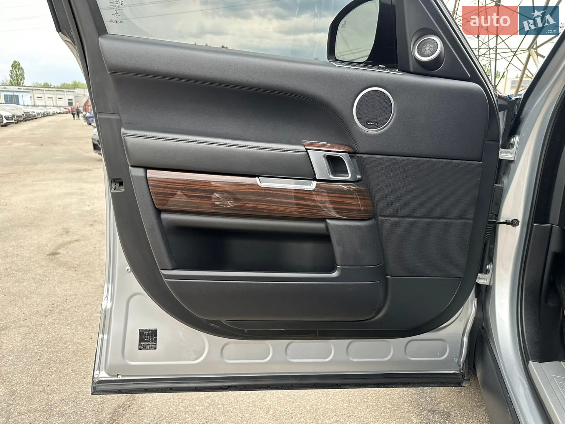 2016 Land Rover Range Rover - мініатюра 17