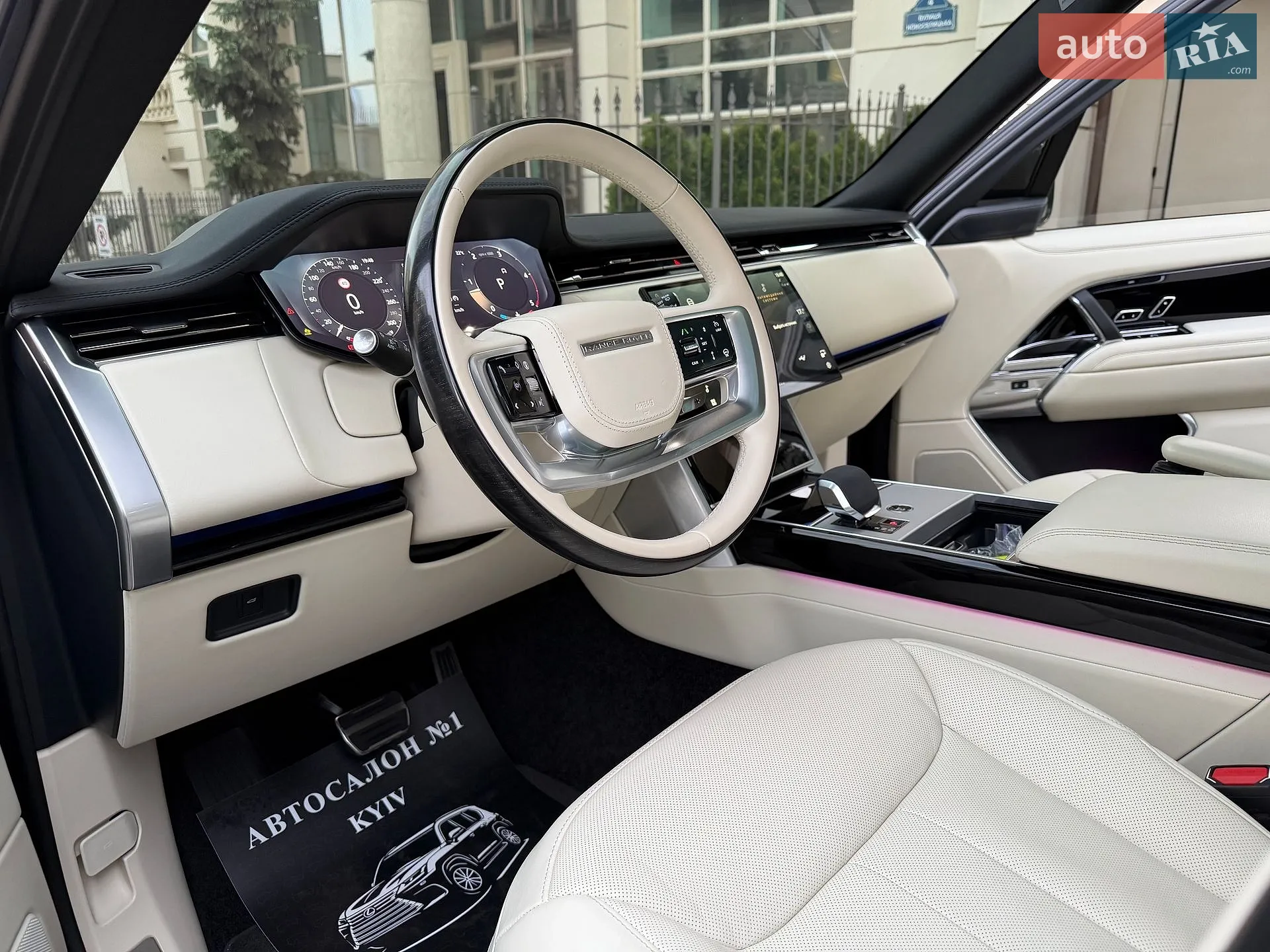 2023 Land Rover Range Rover - мініатюра 3
