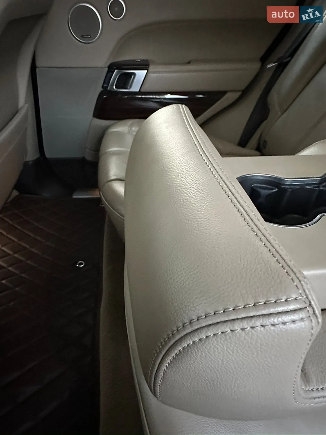 2014 Land Rover Range Rover - мініатюра 30