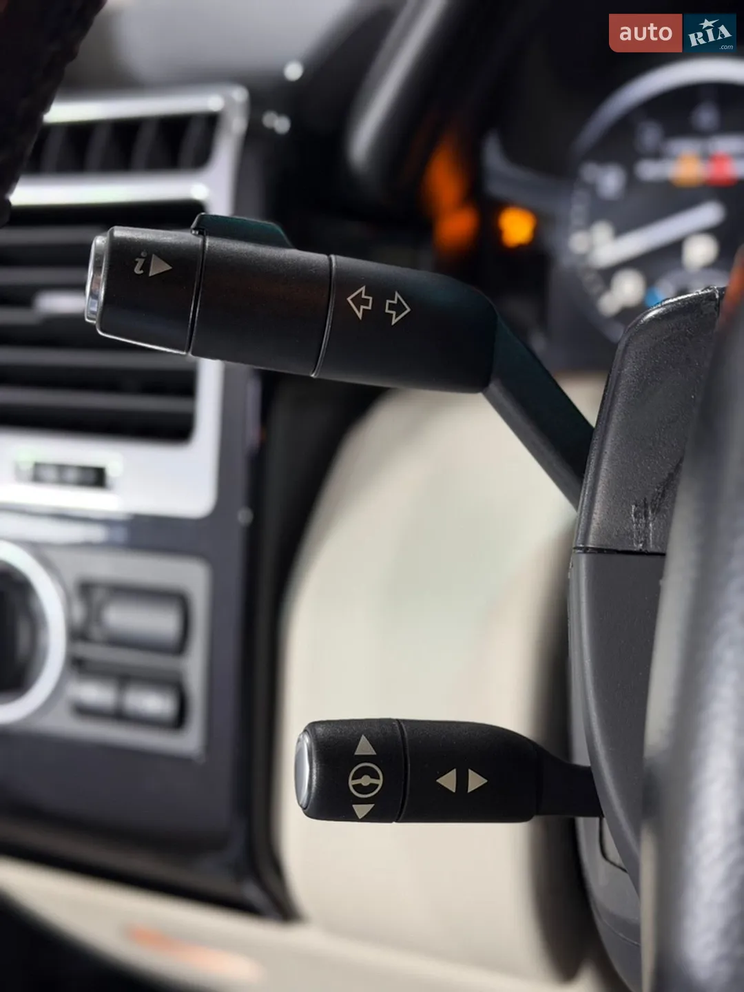2012 Land Rover Range Rover - мініатюра 44