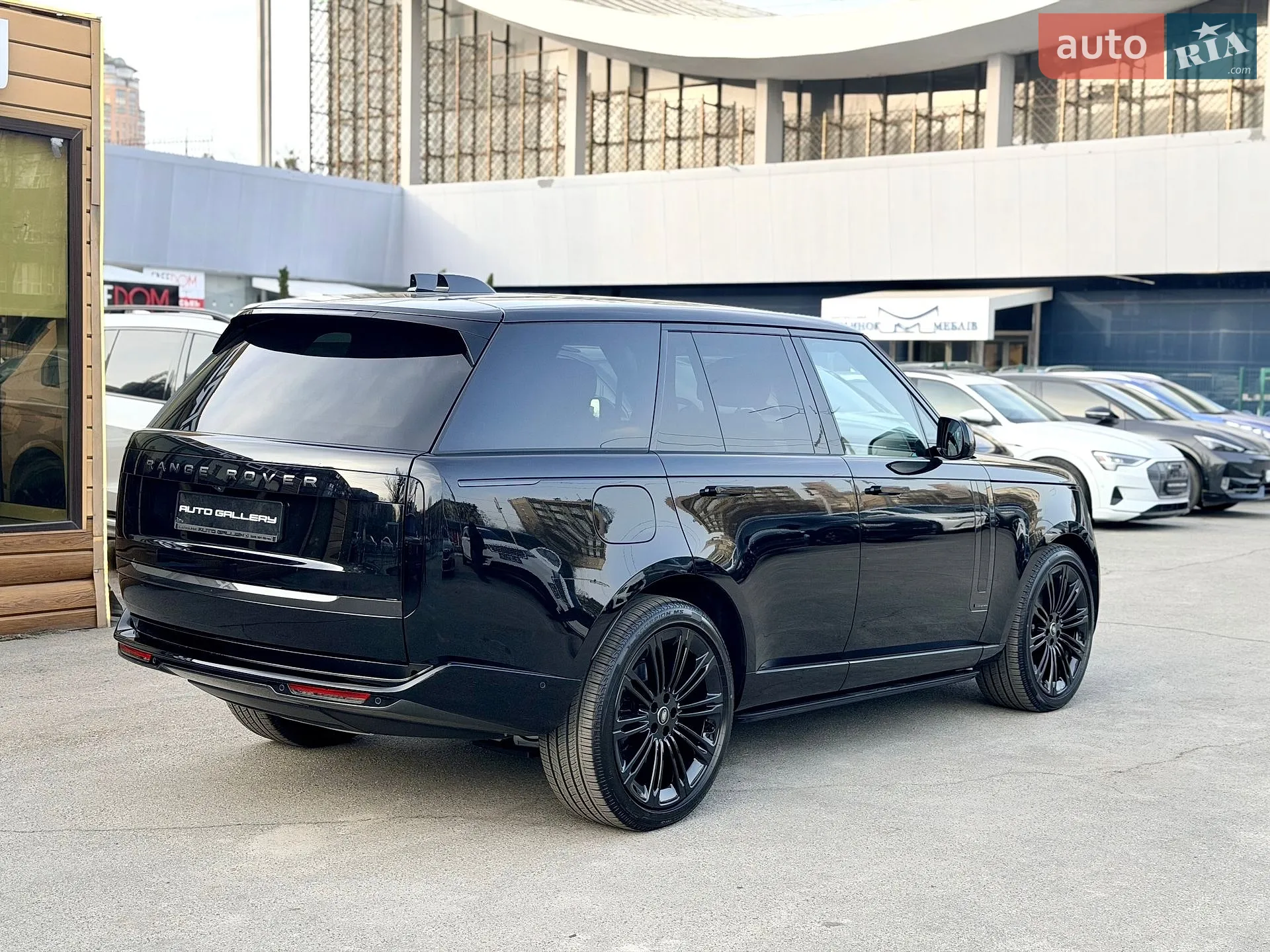 2025 Land Rover Range Rover - мініатюра 4