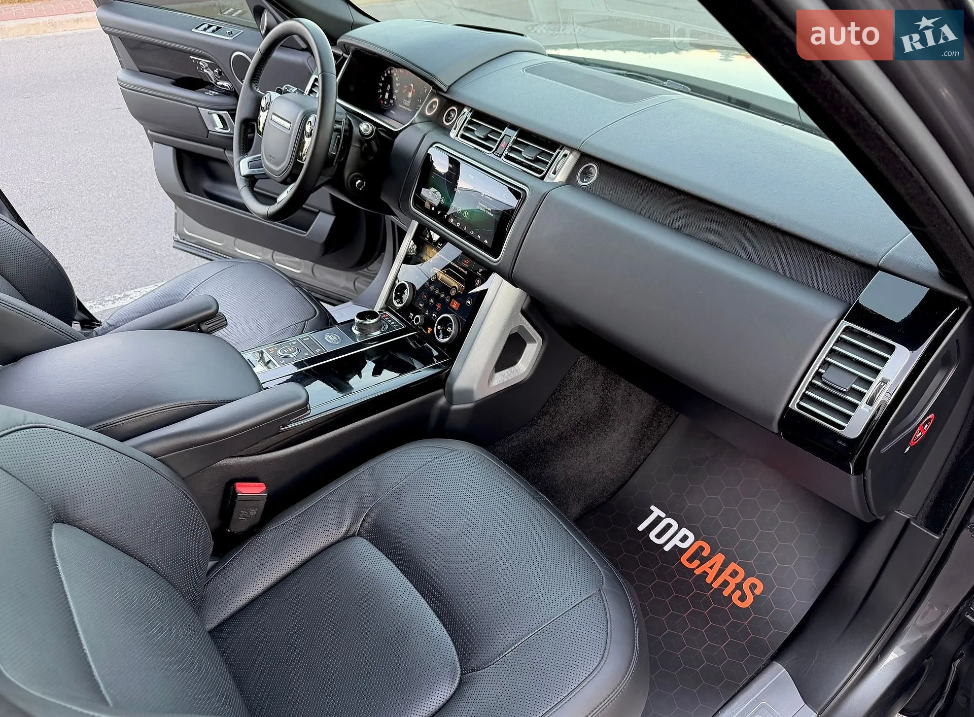 2018 Land Rover Range Rover - мініатюра 32