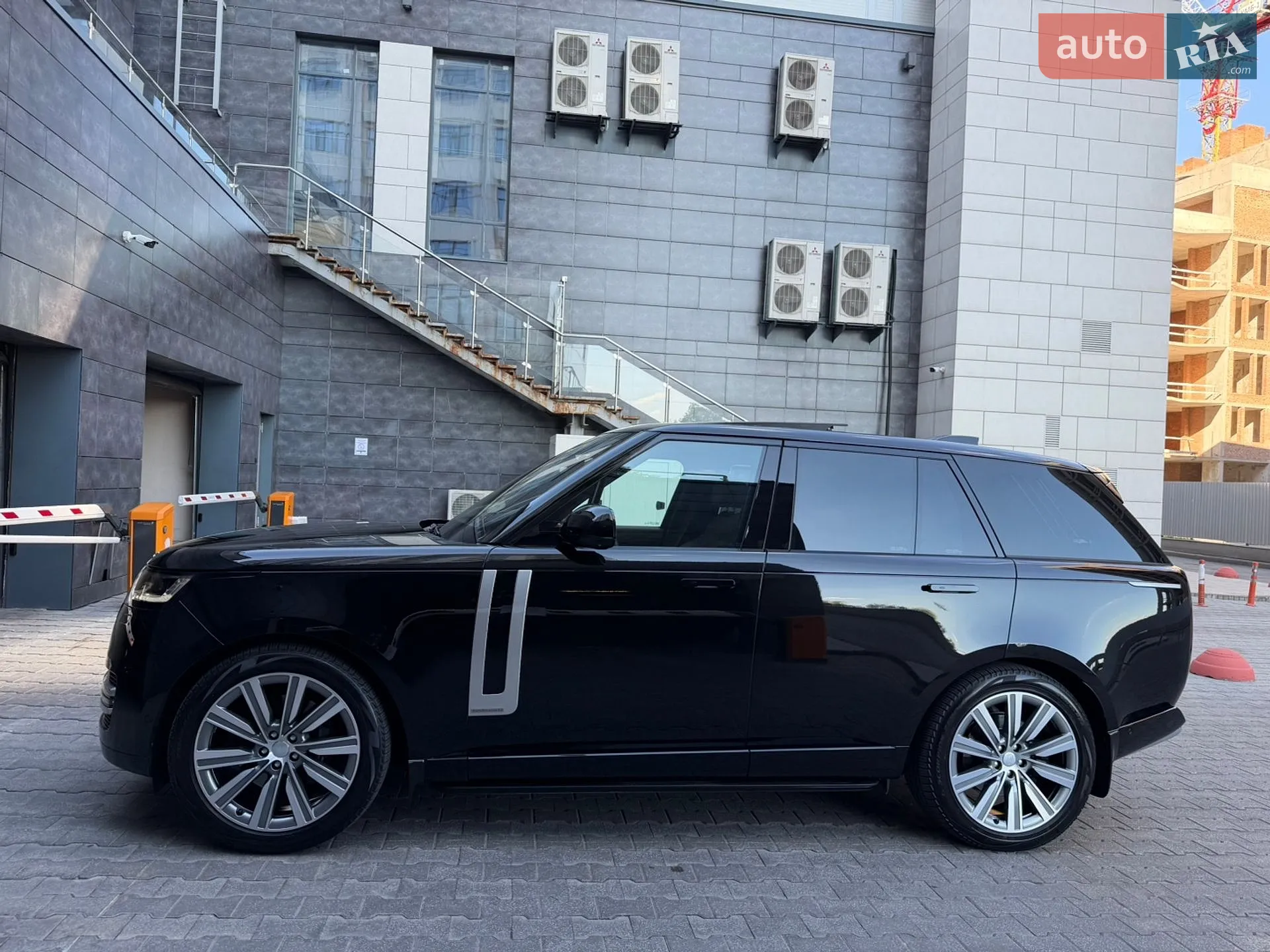 2023 Land Rover Range Rover - мініатюра 34
