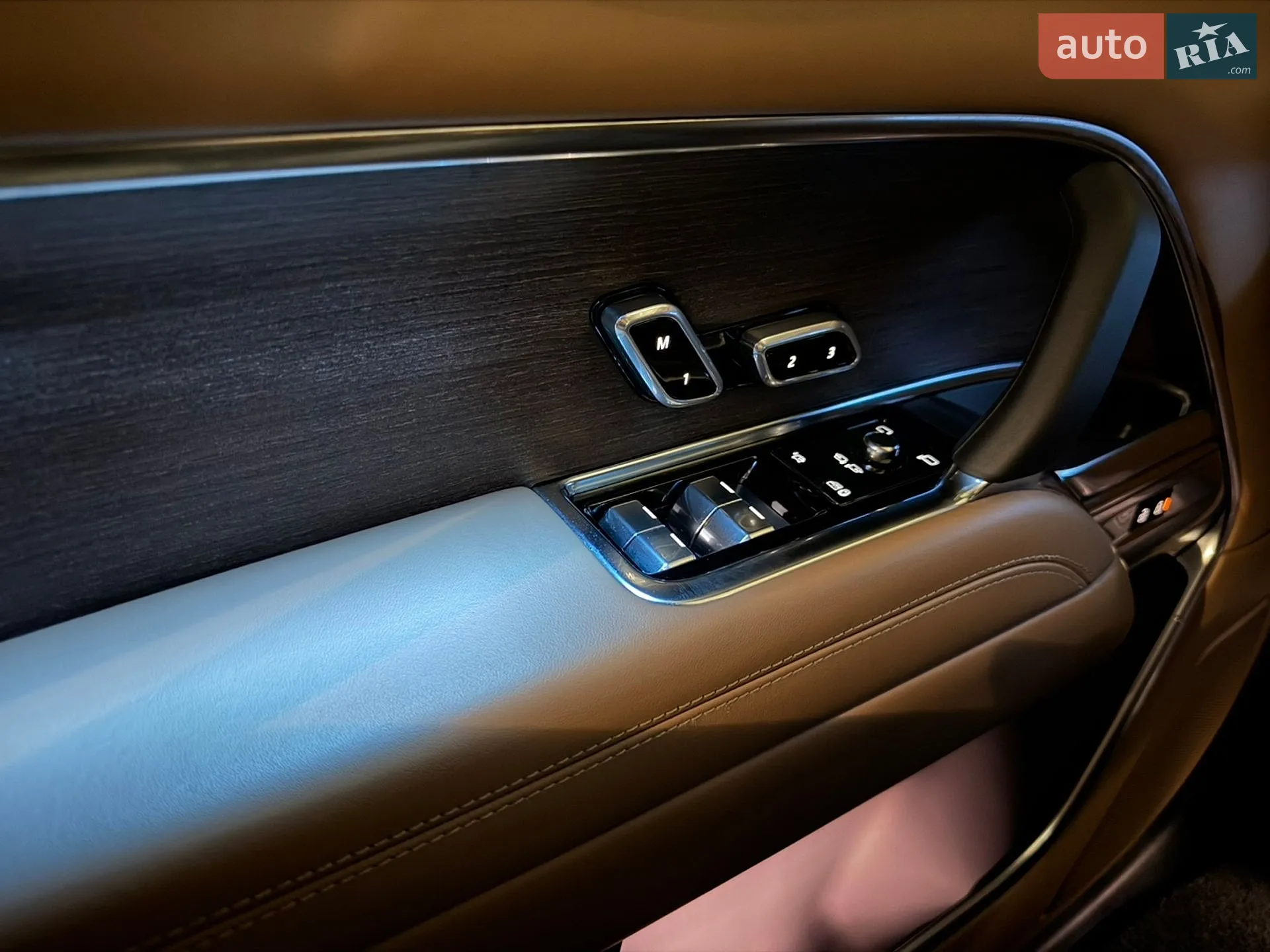 2023 Land Rover Range Rover - мініатюра 103