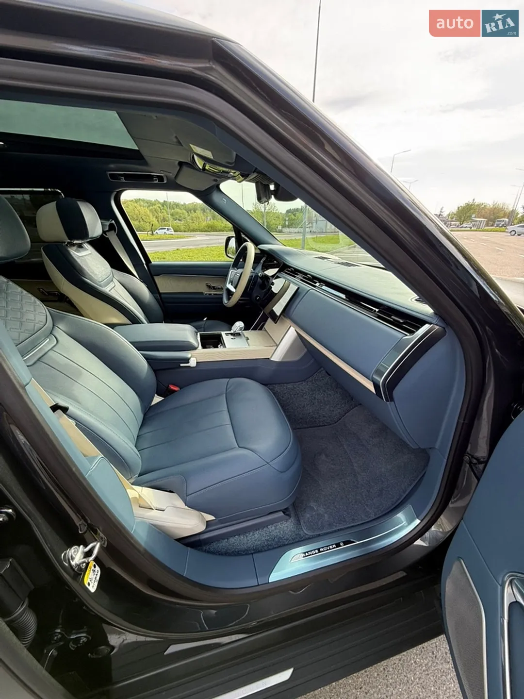 2025 Land Rover Range Rover - мініатюра 3