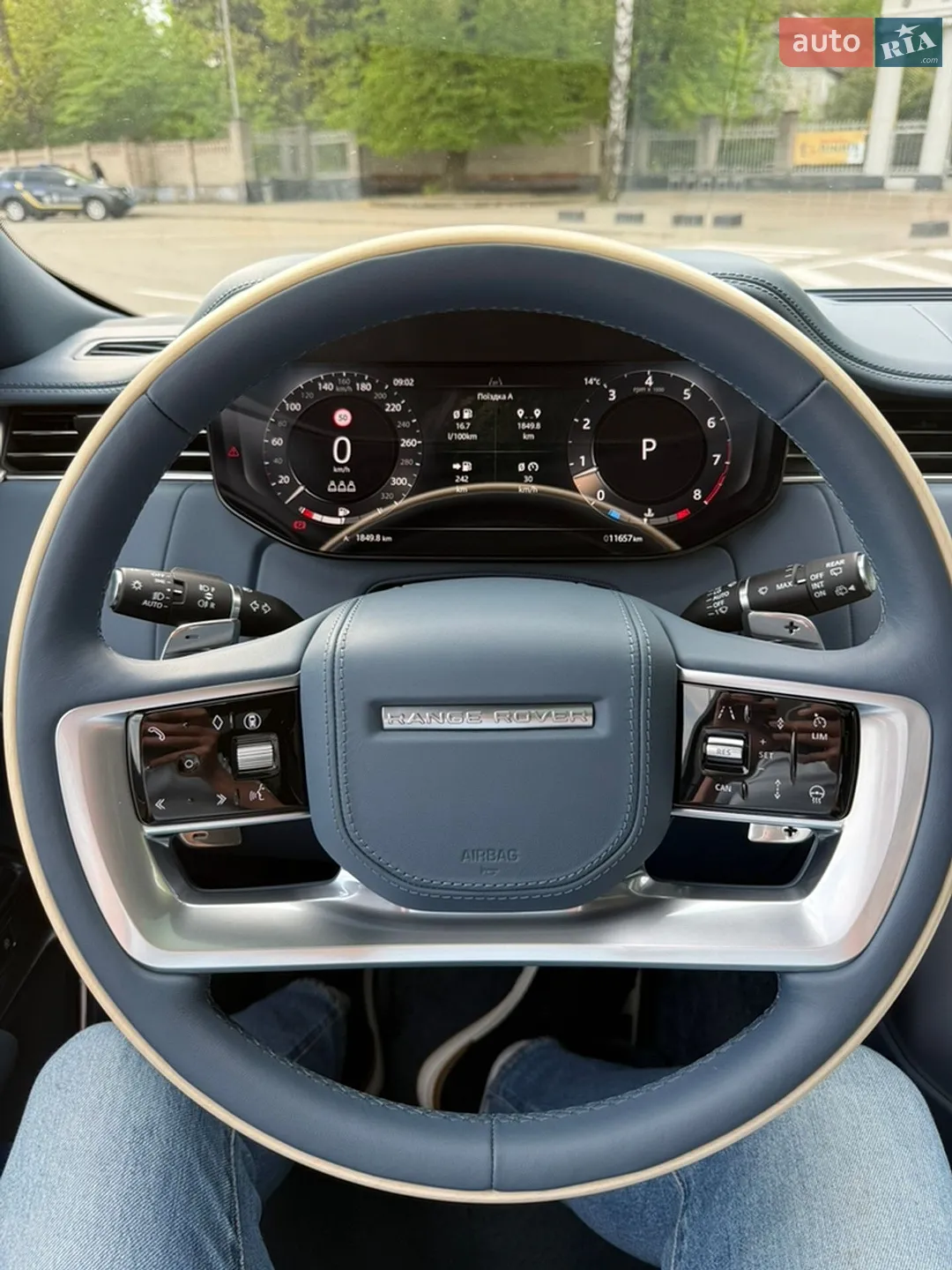 2025 Land Rover Range Rover - мініатюра 23