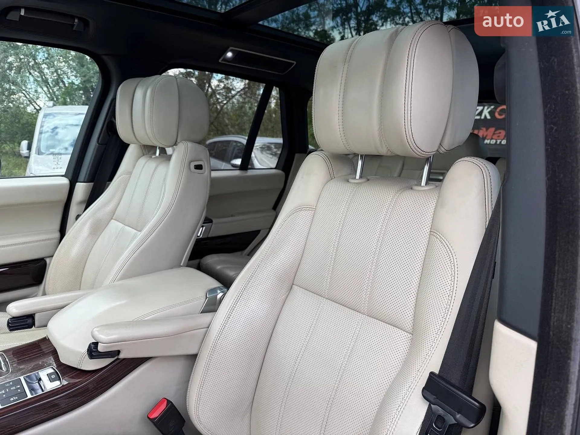 2013 Land Rover Range Rover - мініатюра 23