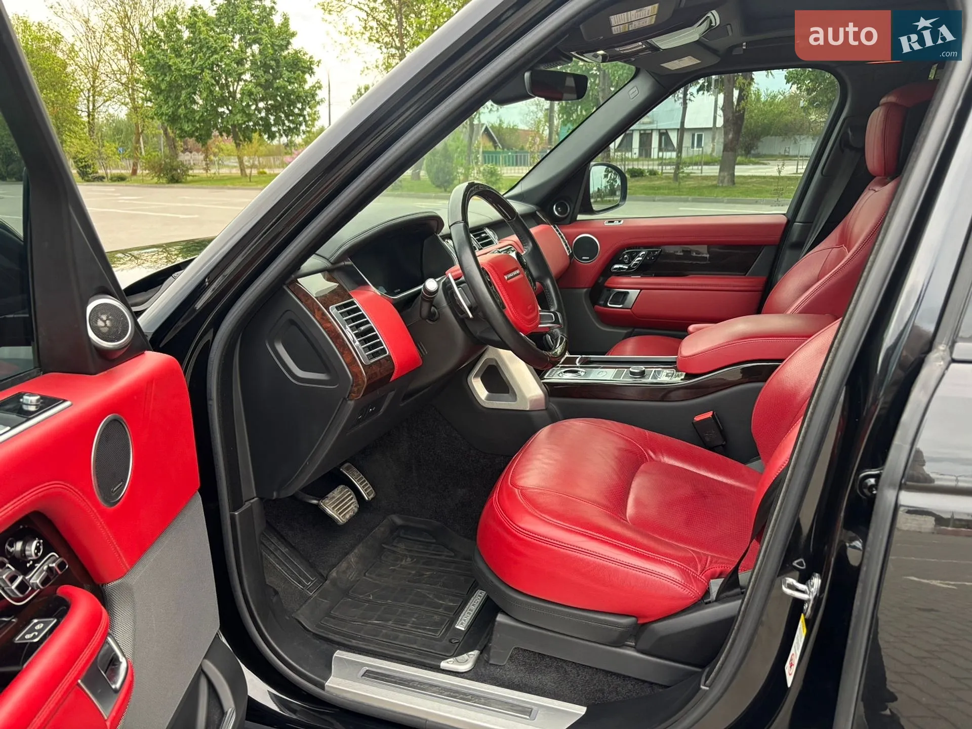 2019 Land Rover Range Rover - мініатюра 31