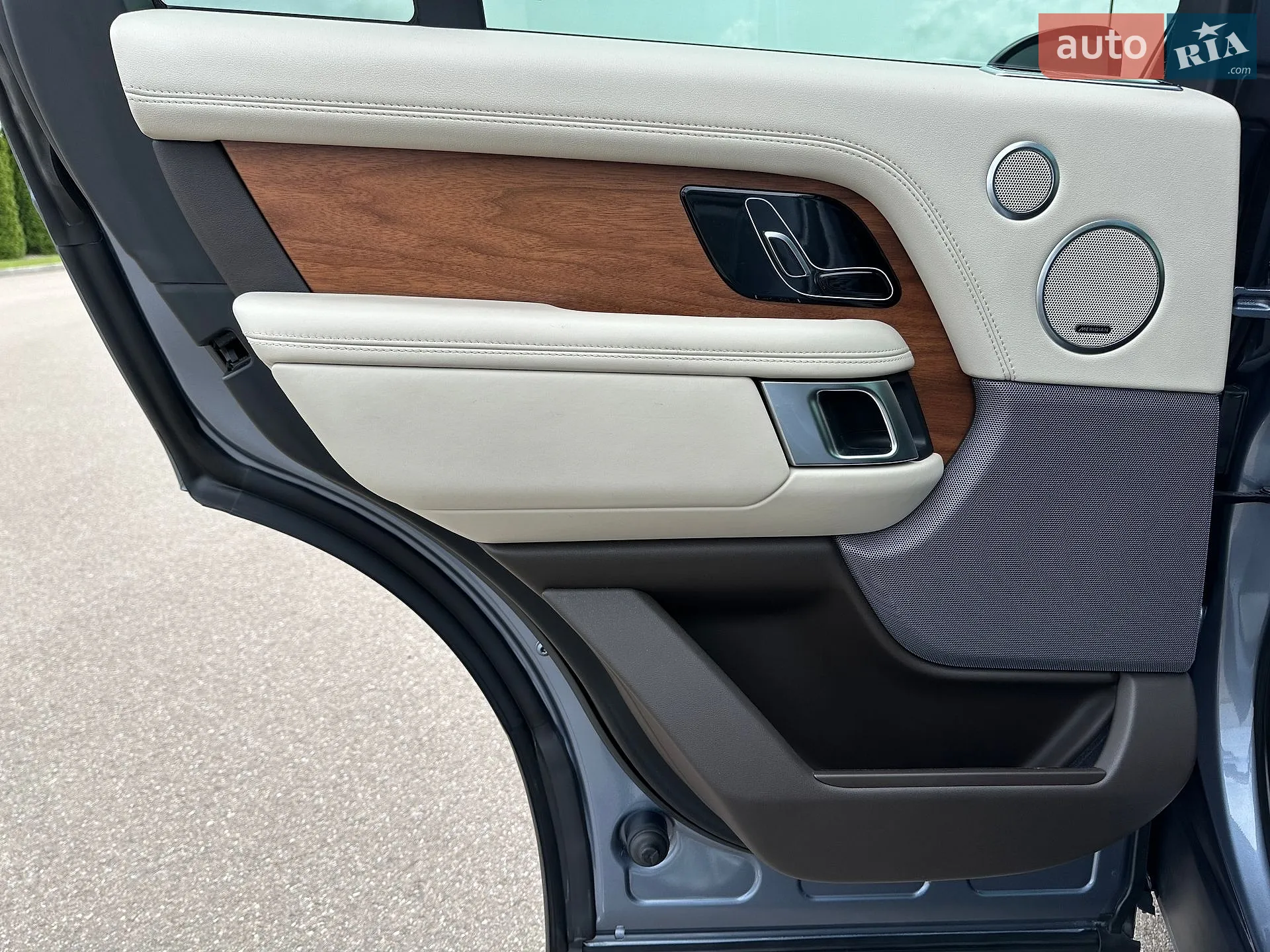 2018 Land Rover Range Rover - мініатюра 20