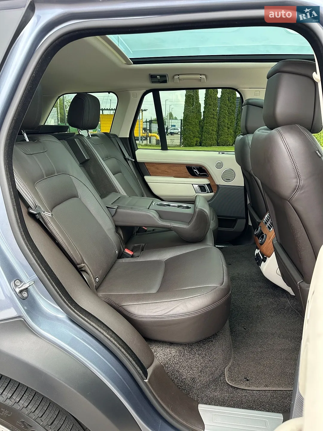 2018 Land Rover Range Rover - мініатюра 28