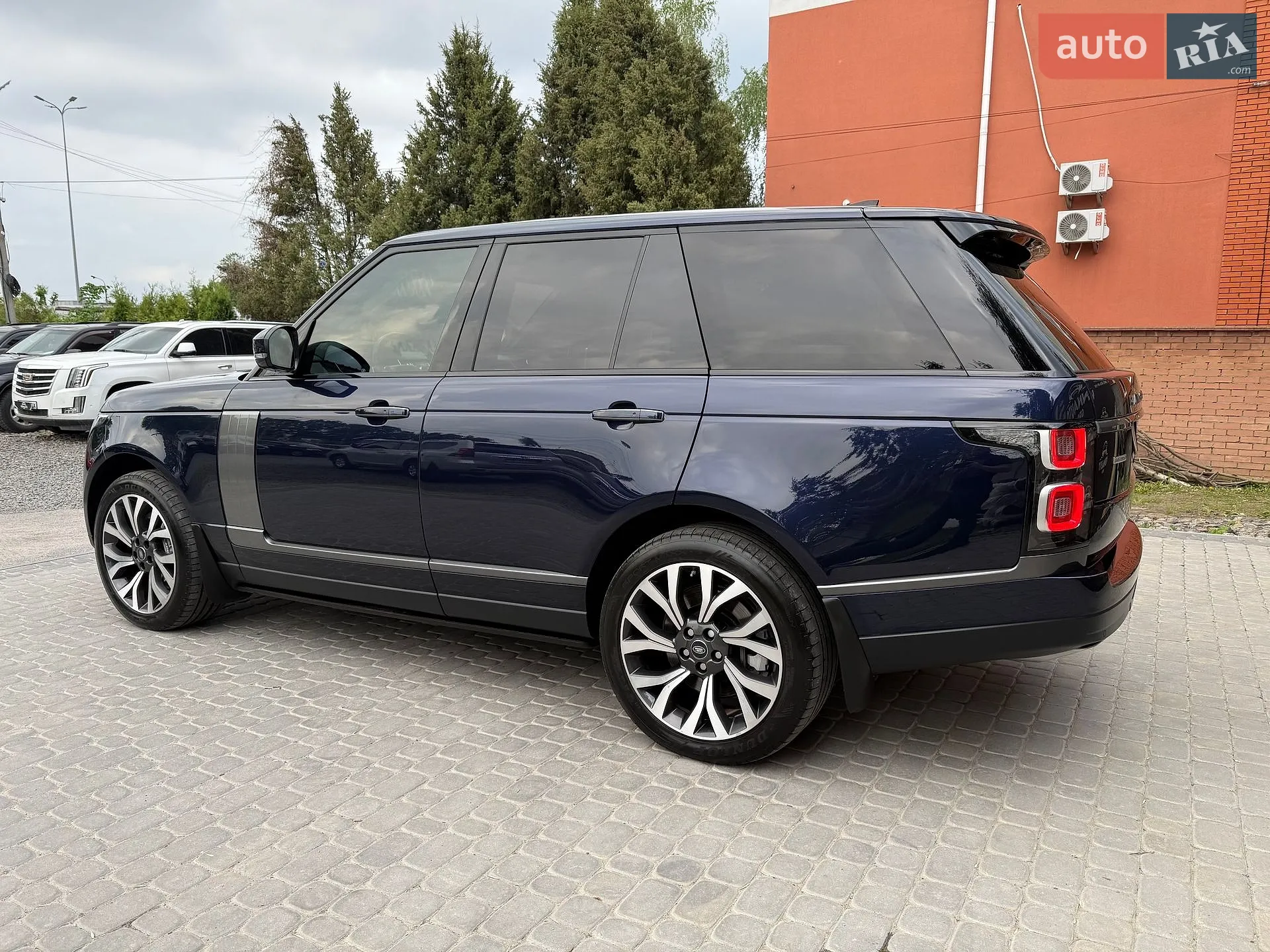 2018 Land Rover Range Rover - мініатюра 25