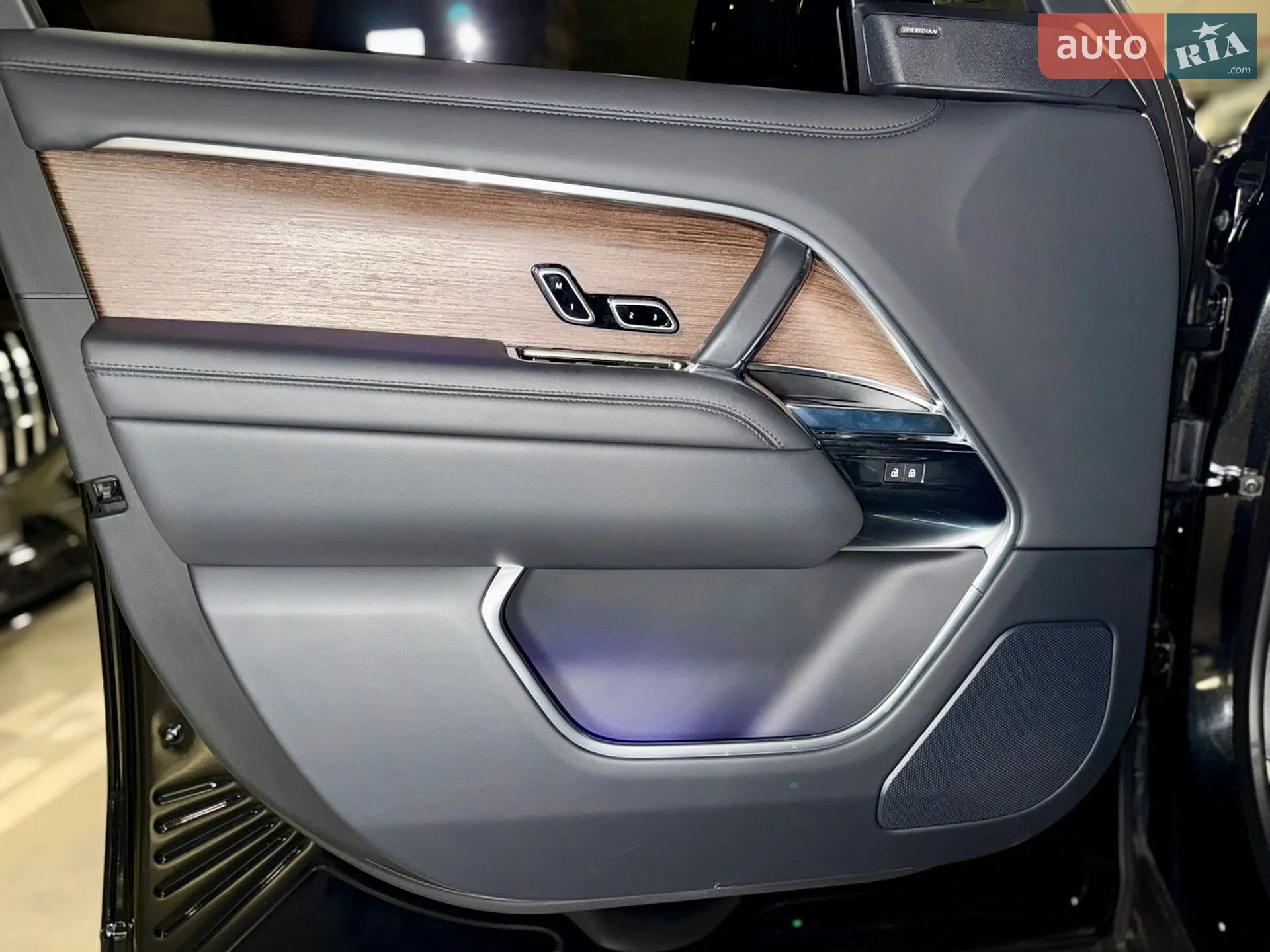 2022 Land Rover Range Rover - мініатюра 31