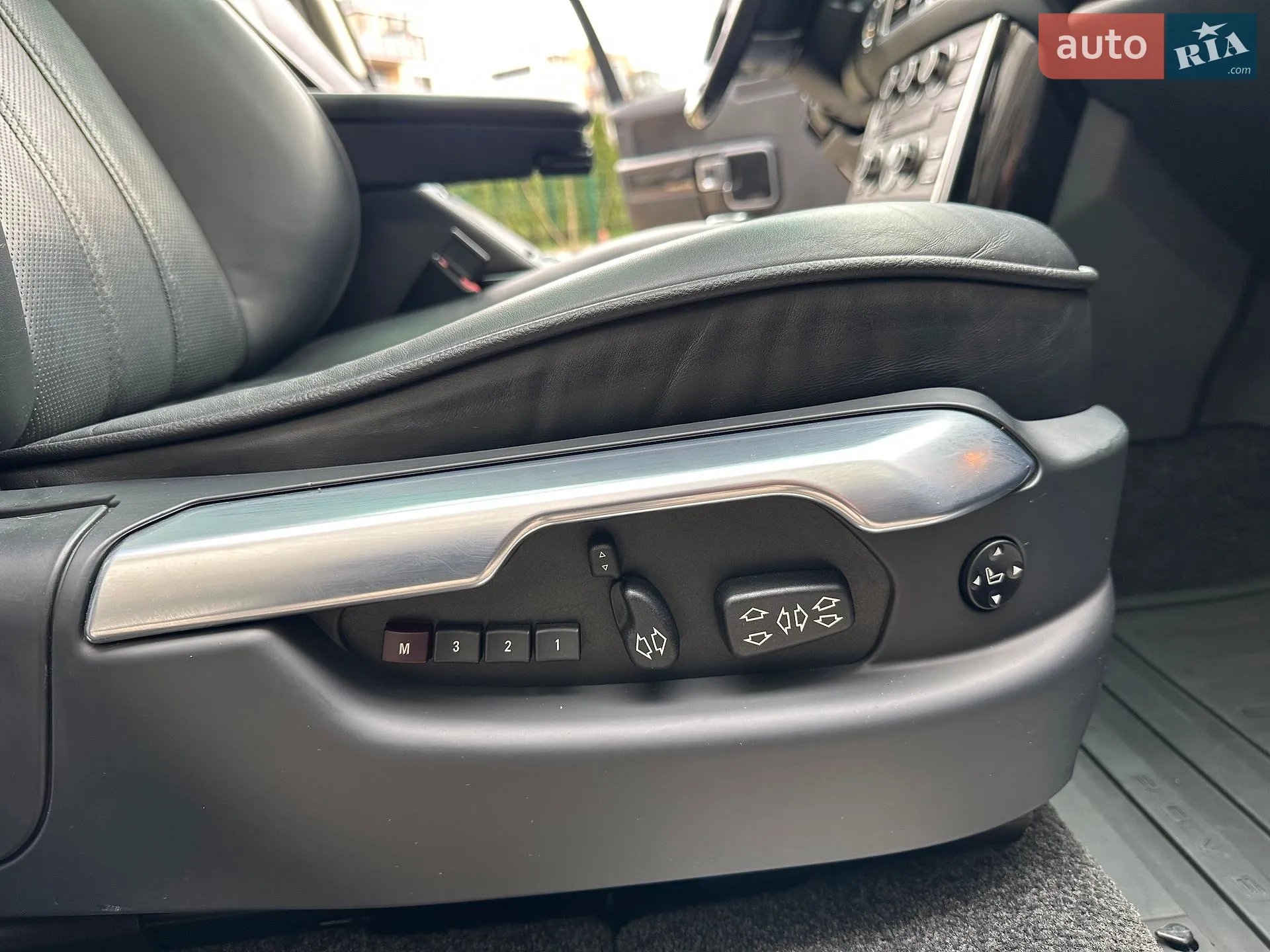 2012 Land Rover Range Rover - мініатюра 45
