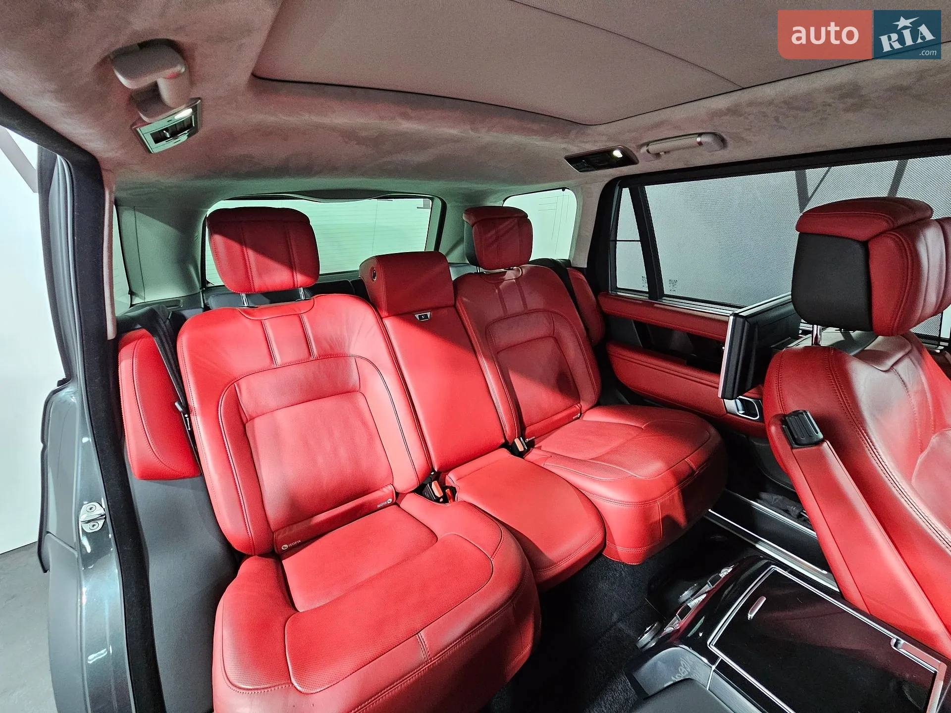 2018 Land Rover Range Rover - мініатюра 6
