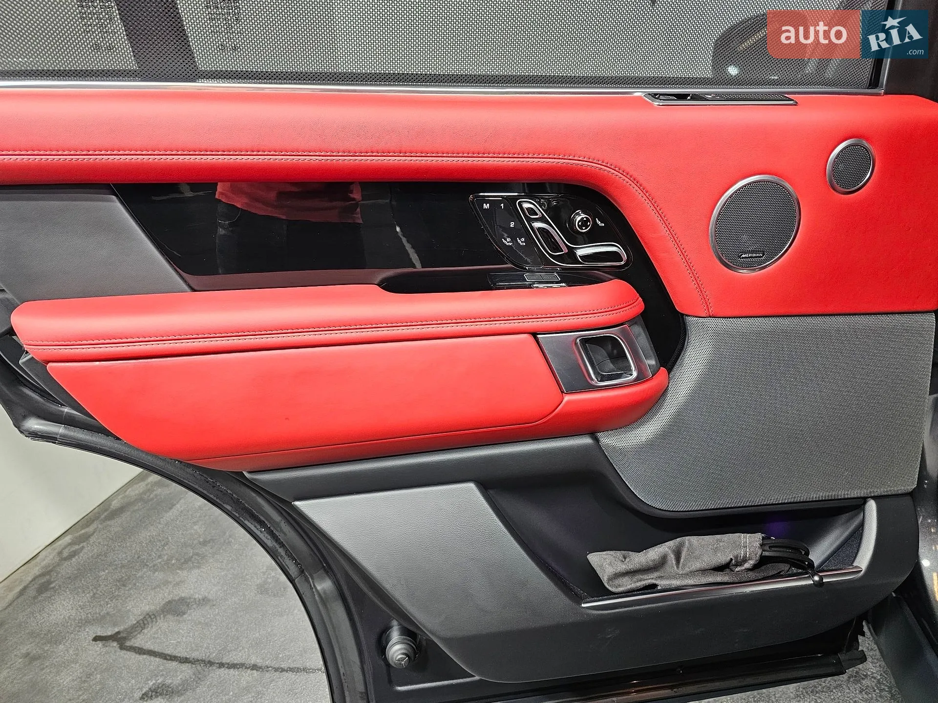 2018 Land Rover Range Rover - мініатюра 16
