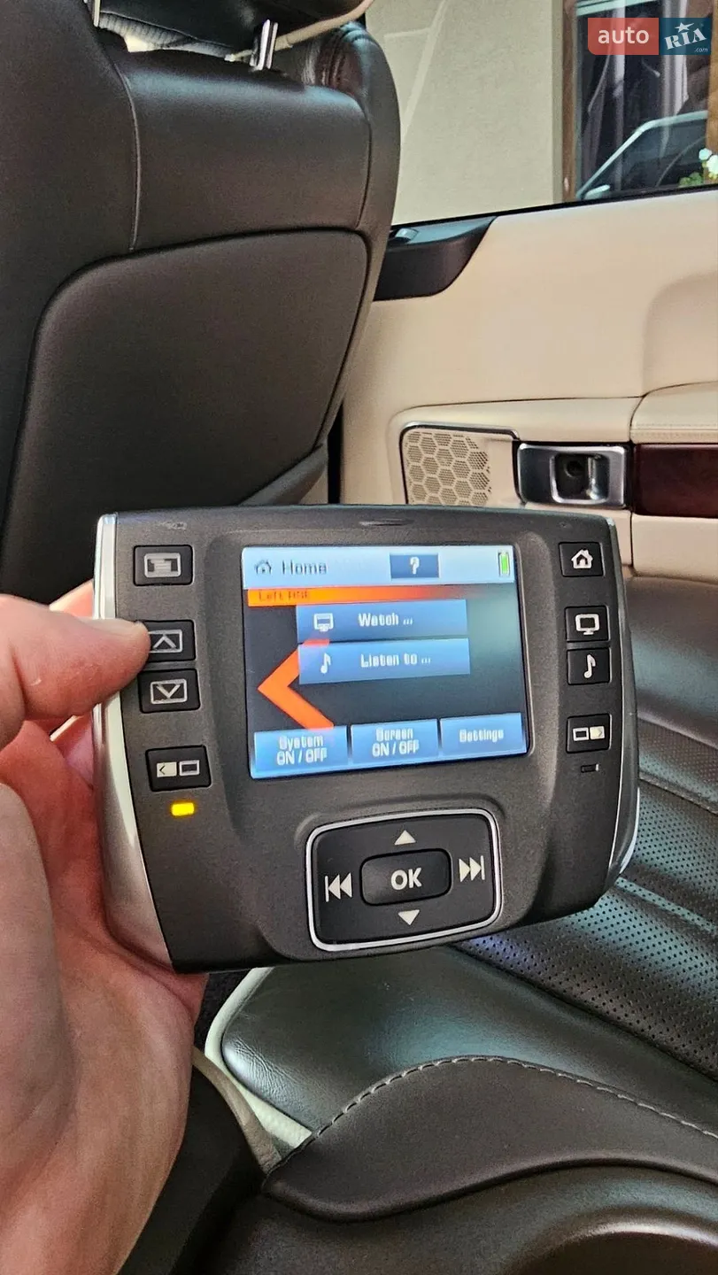 2010 Land Rover Range Rover - мініатюра 104