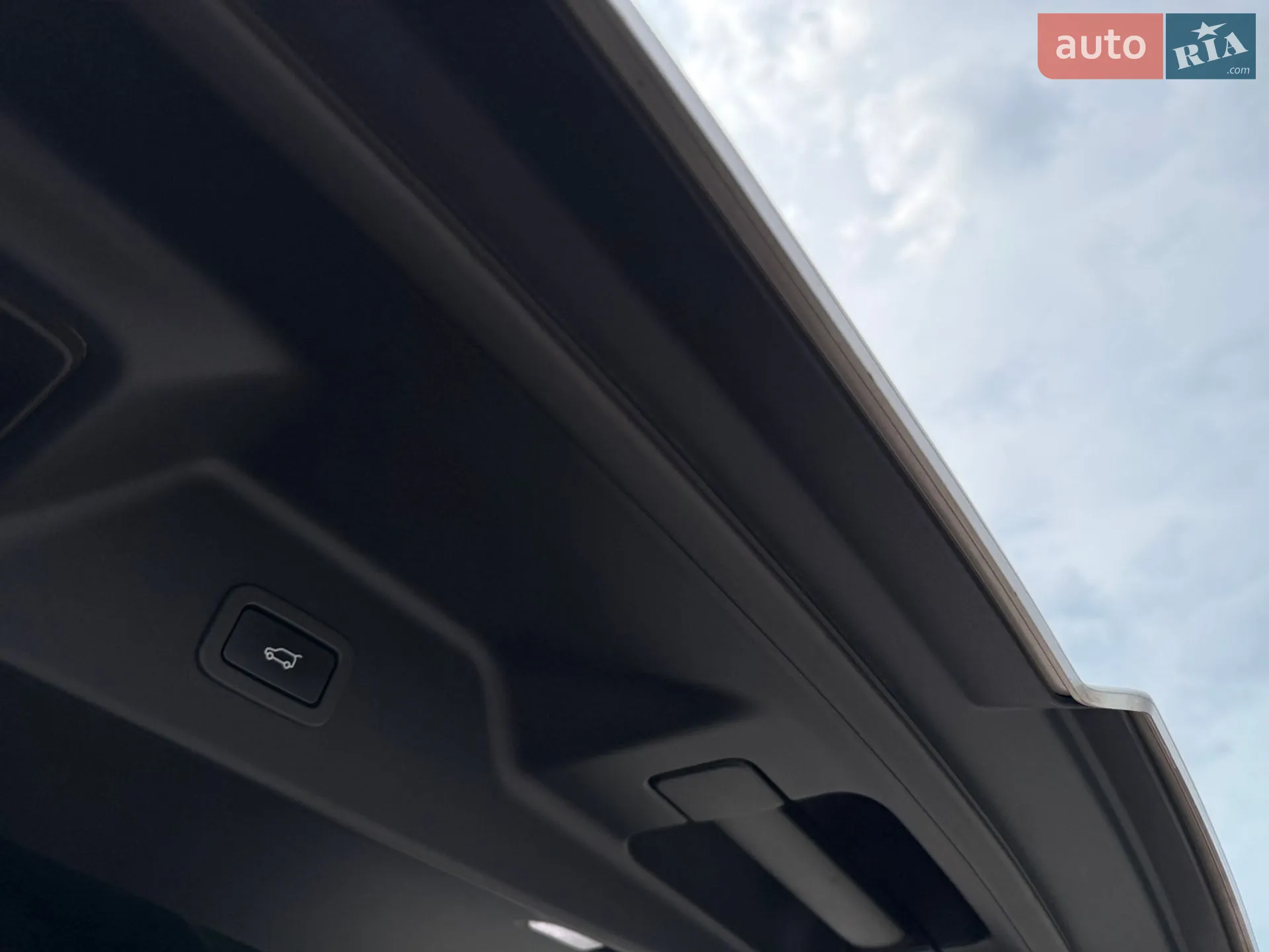 2019 Land Rover Range Rover - мініатюра 21