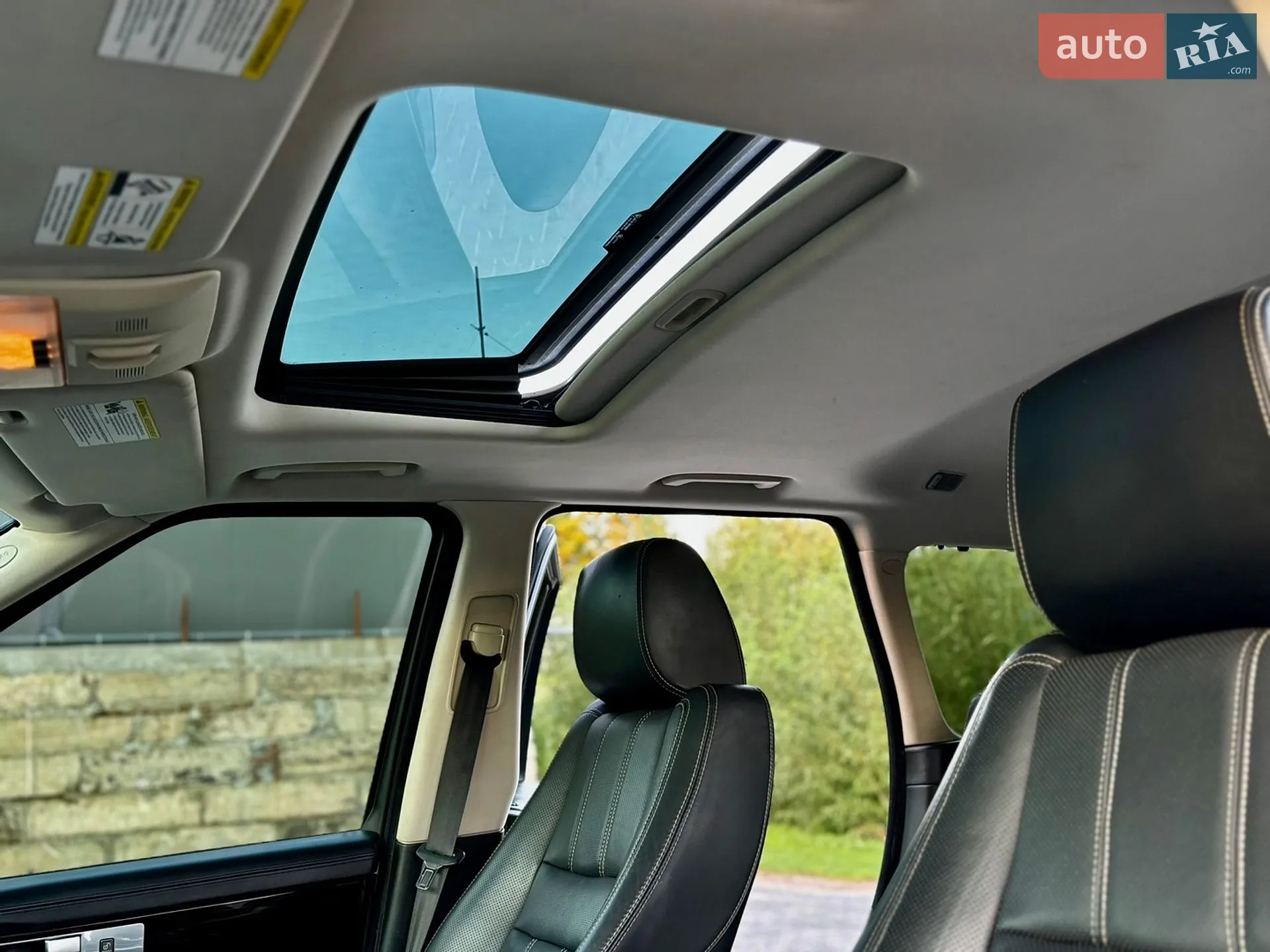 2011 Land Rover Range Rover - мініатюра 17