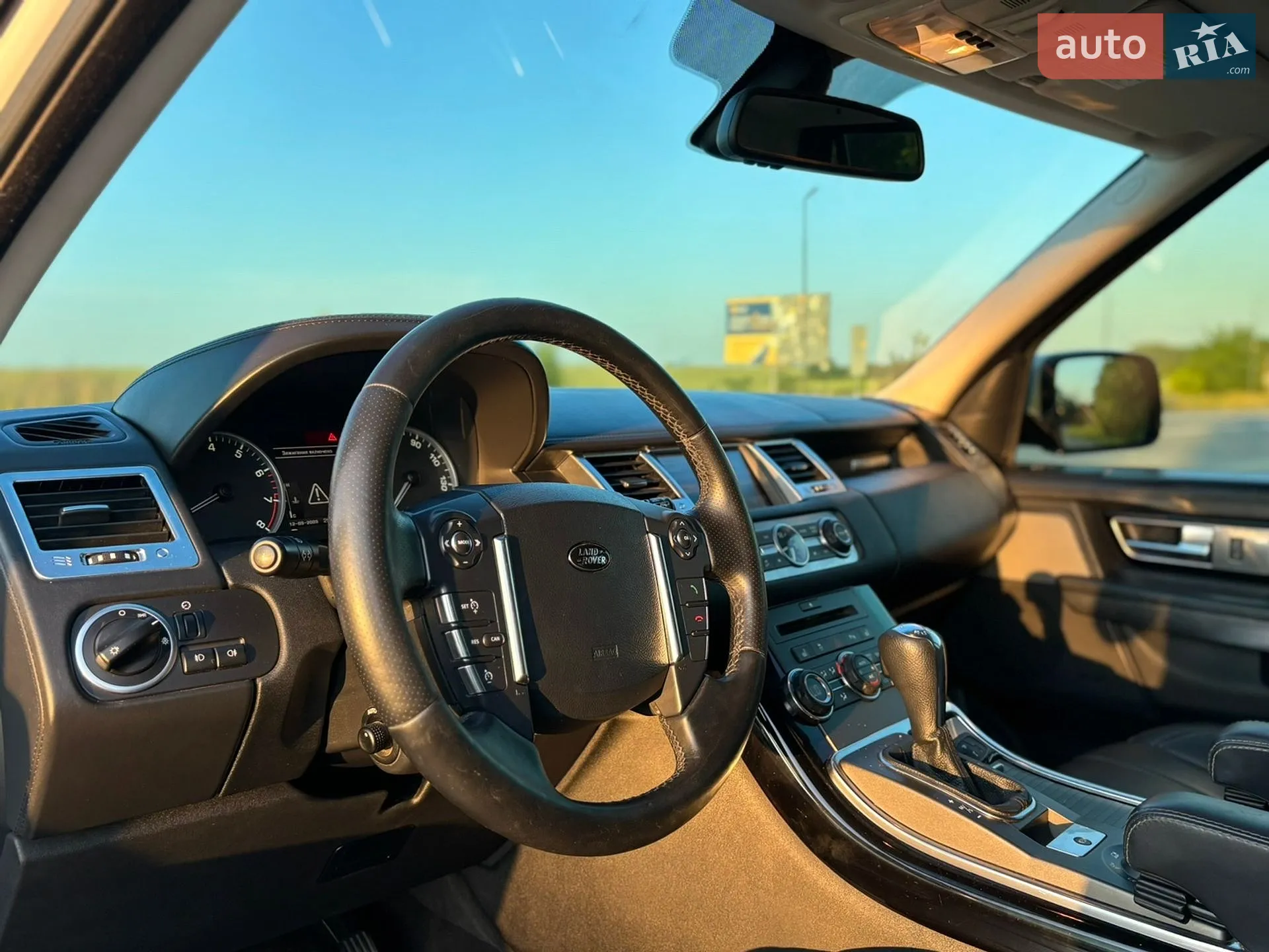 2011 Land Rover Range Rover - мініатюра 13