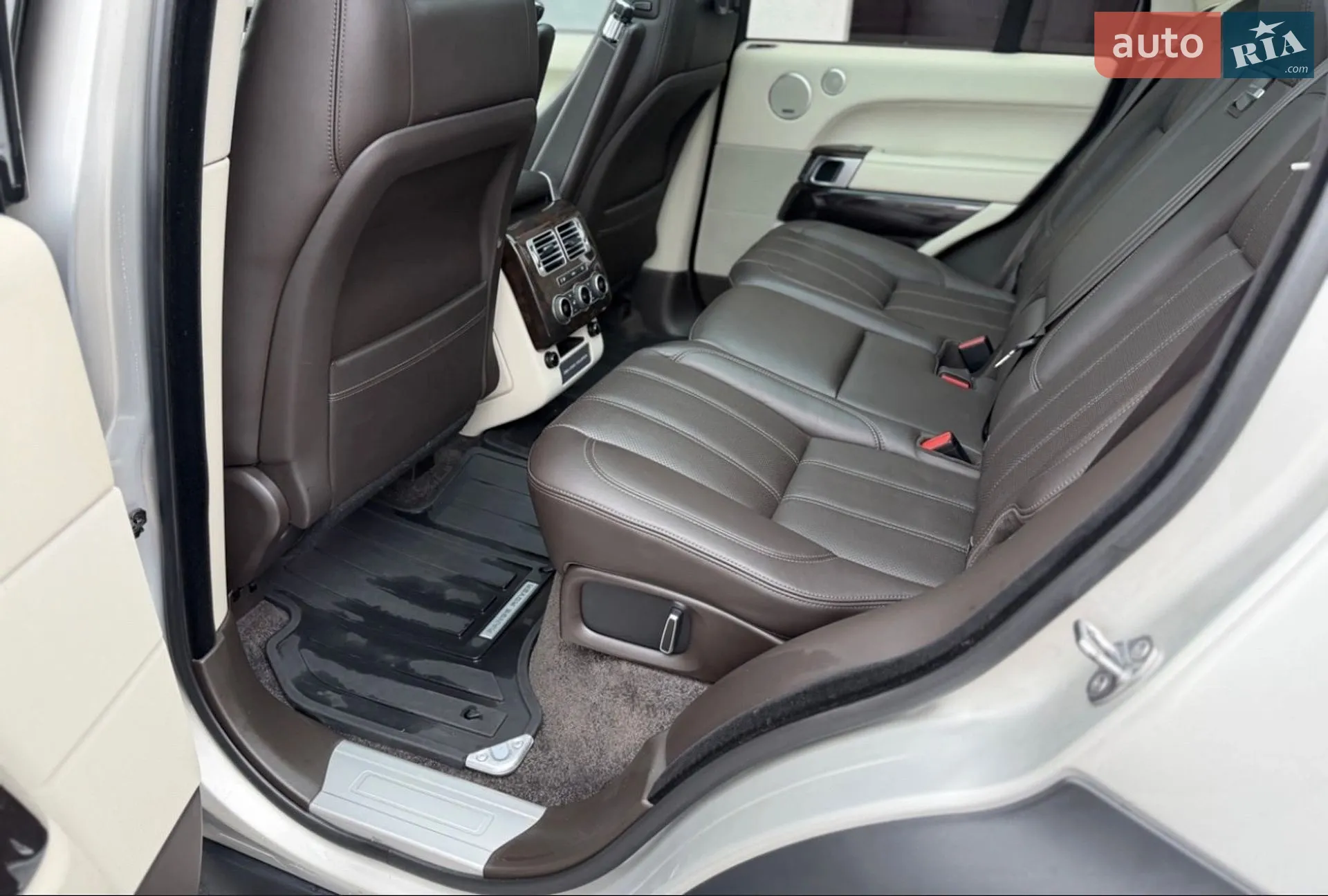 2017 Land Rover Range Rover - мініатюра 25