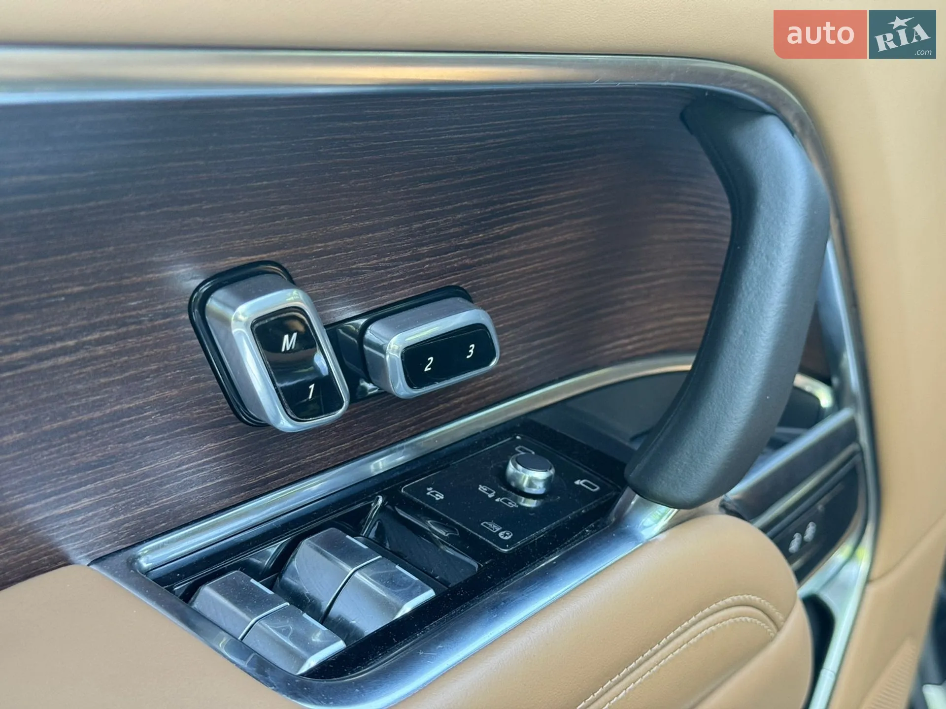 2023 Land Rover Range Rover - мініатюра 15
