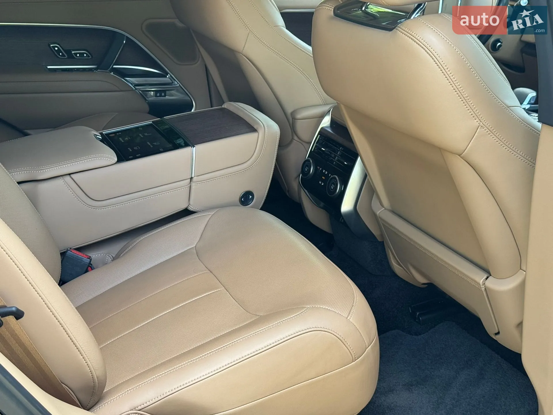 2023 Land Rover Range Rover - мініатюра 25