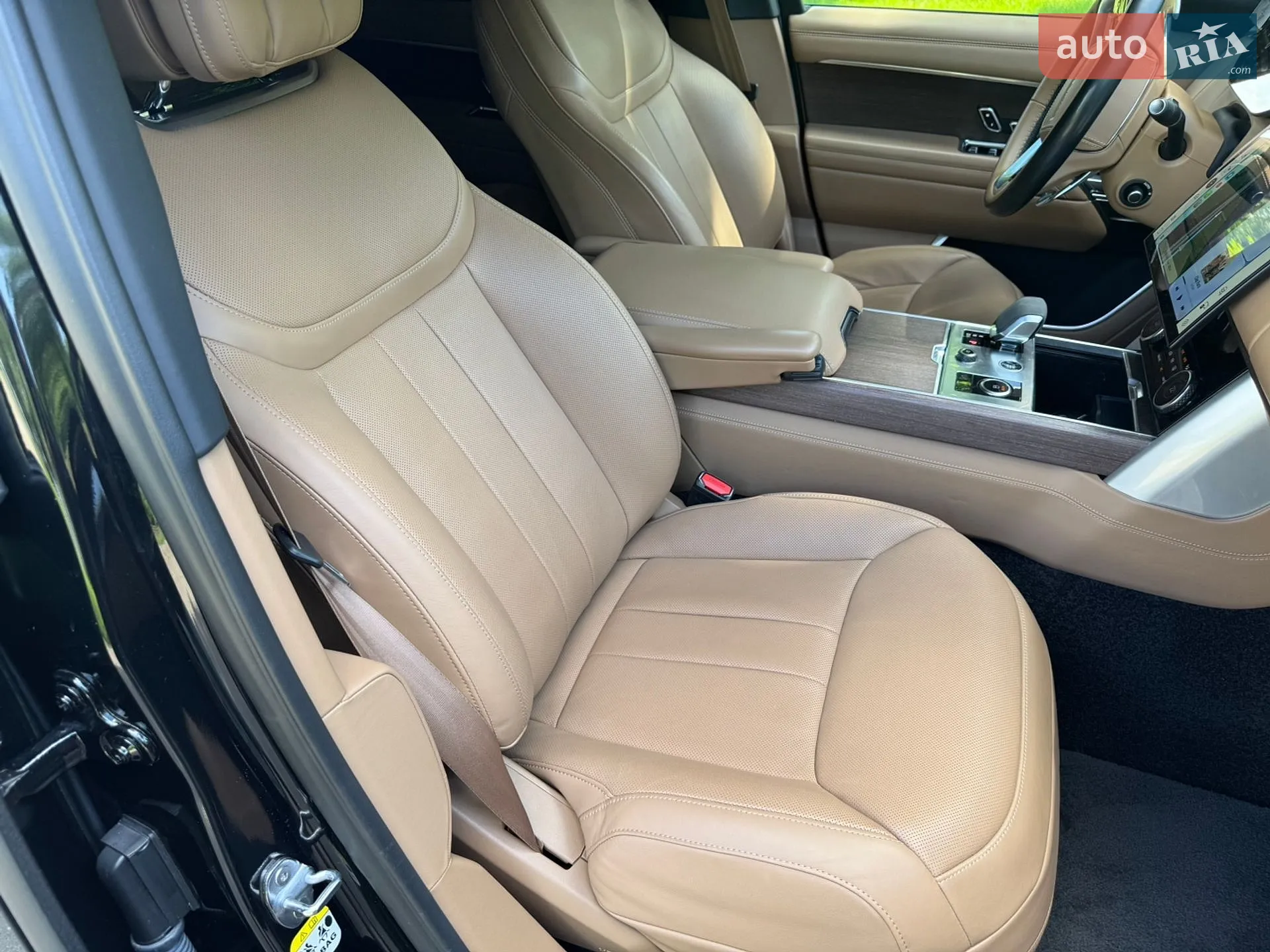 2023 Land Rover Range Rover - мініатюра 31
