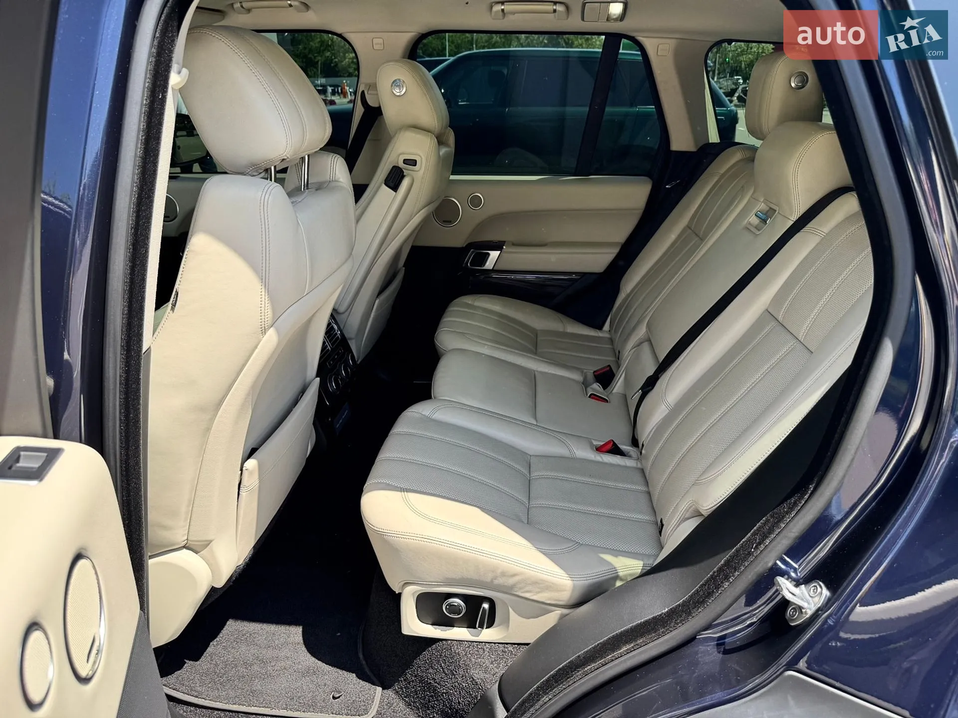2017 Land Rover Range Rover - мініатюра 19