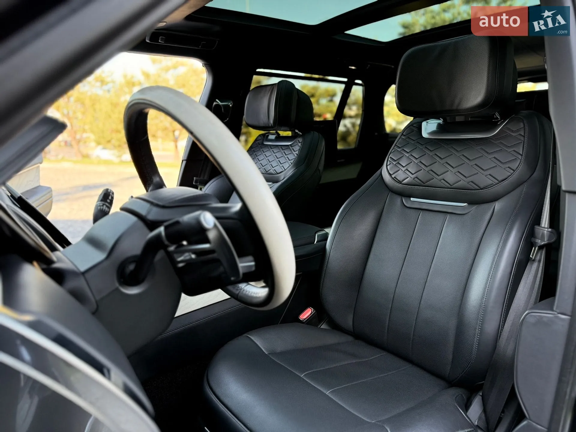 2023 Land Rover Range Rover - мініатюра 32