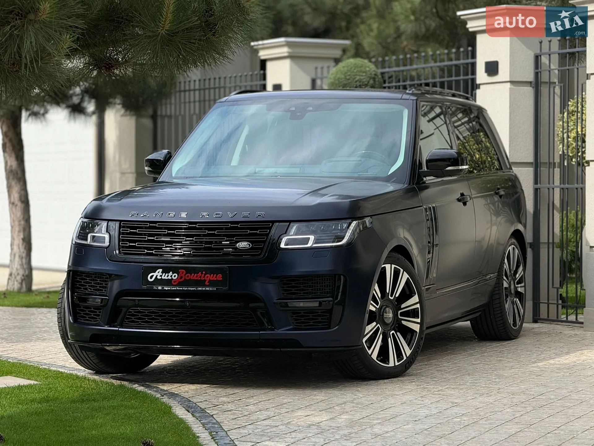 2019 Land Rover Range Rover - мініатюра 29