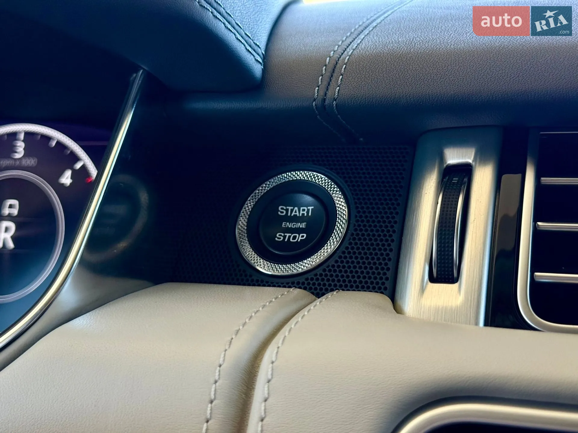2019 Land Rover Range Rover - мініатюра 56