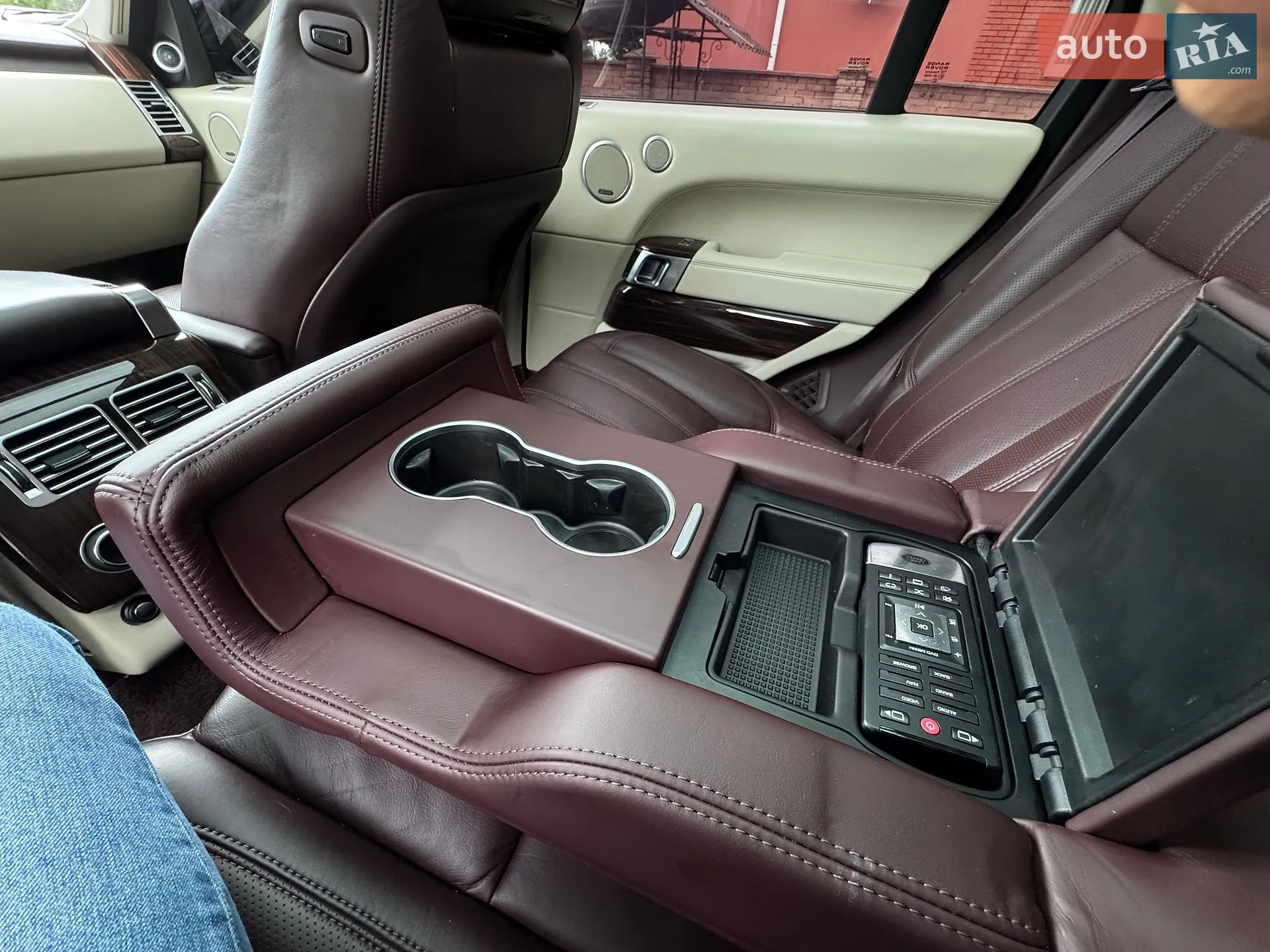 2013 Land Rover Range Rover - мініатюра 30