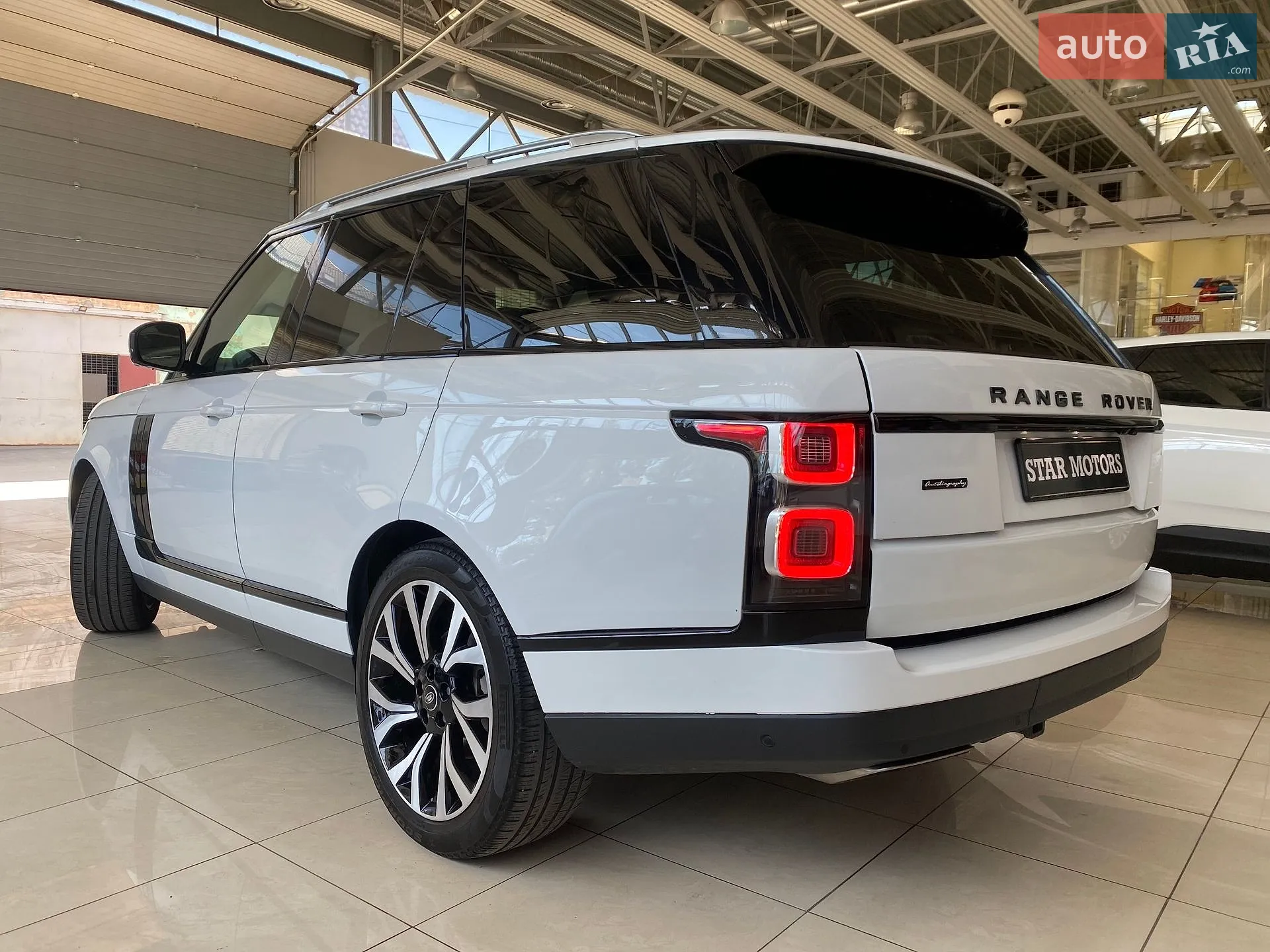 2018 Land Rover Range Rover - мініатюра 11