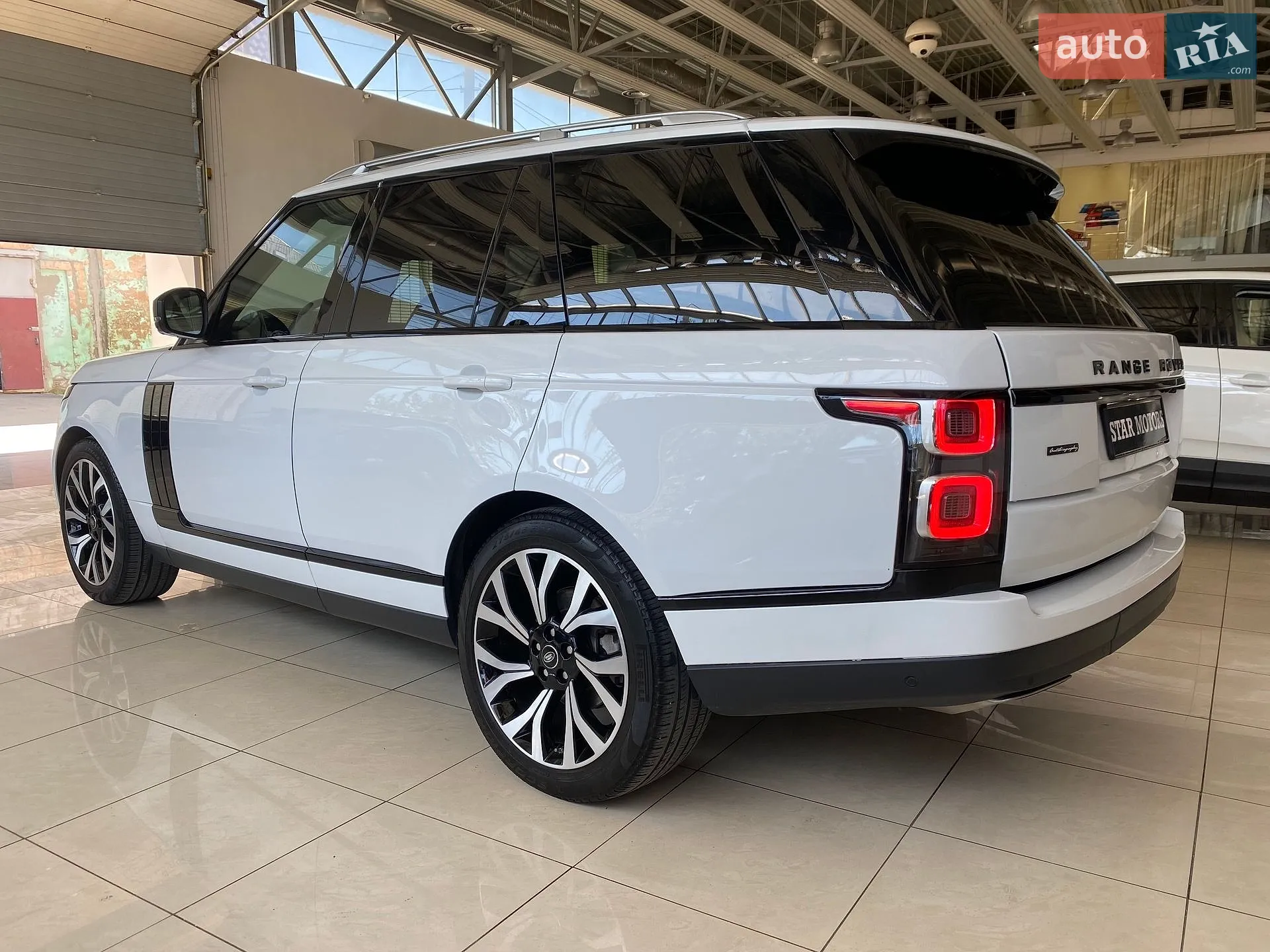 2018 Land Rover Range Rover - мініатюра 13