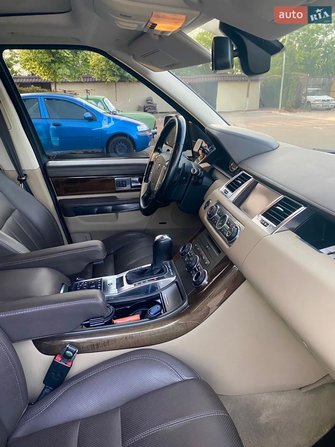 2012 Land Rover Range Rover - мініатюра 10